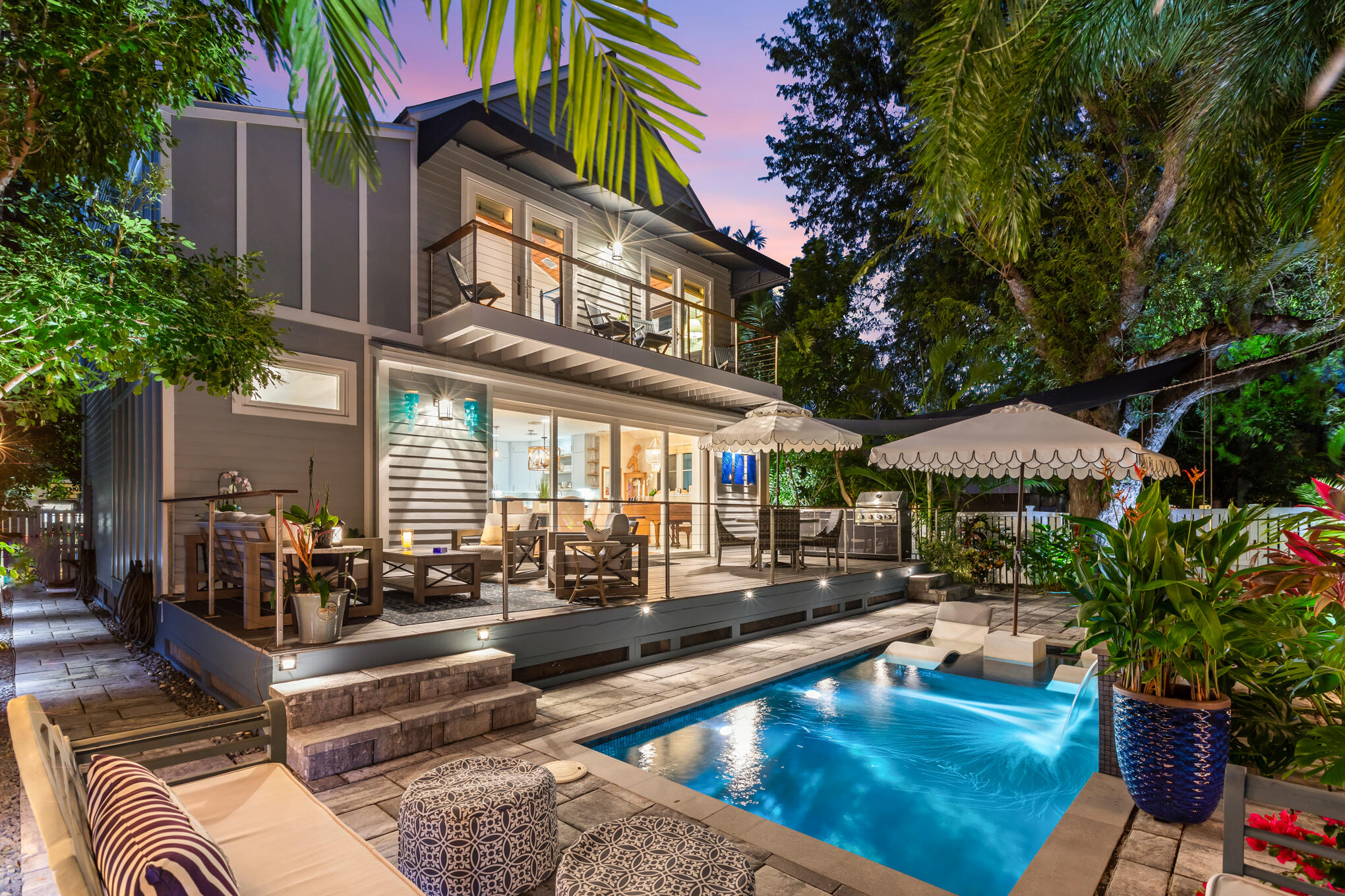 811 White Street