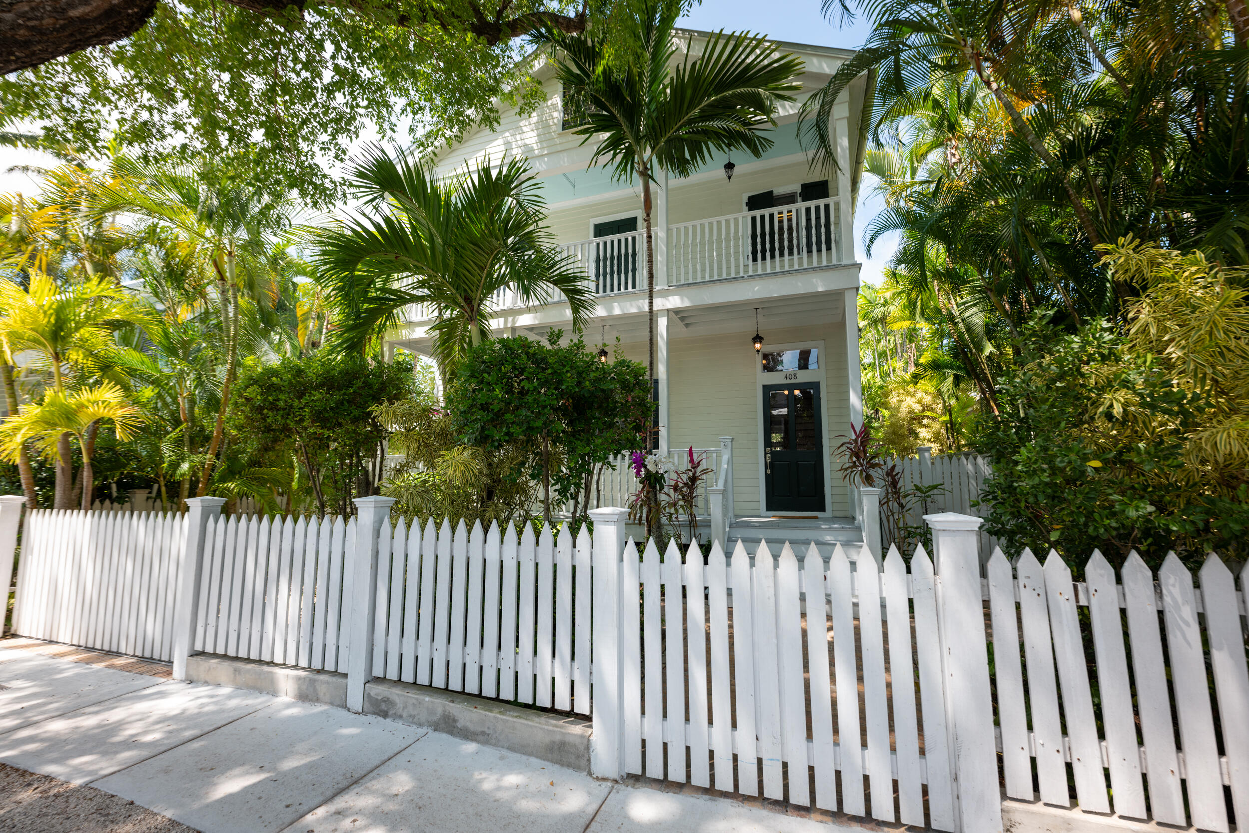 408 Grinnell Street