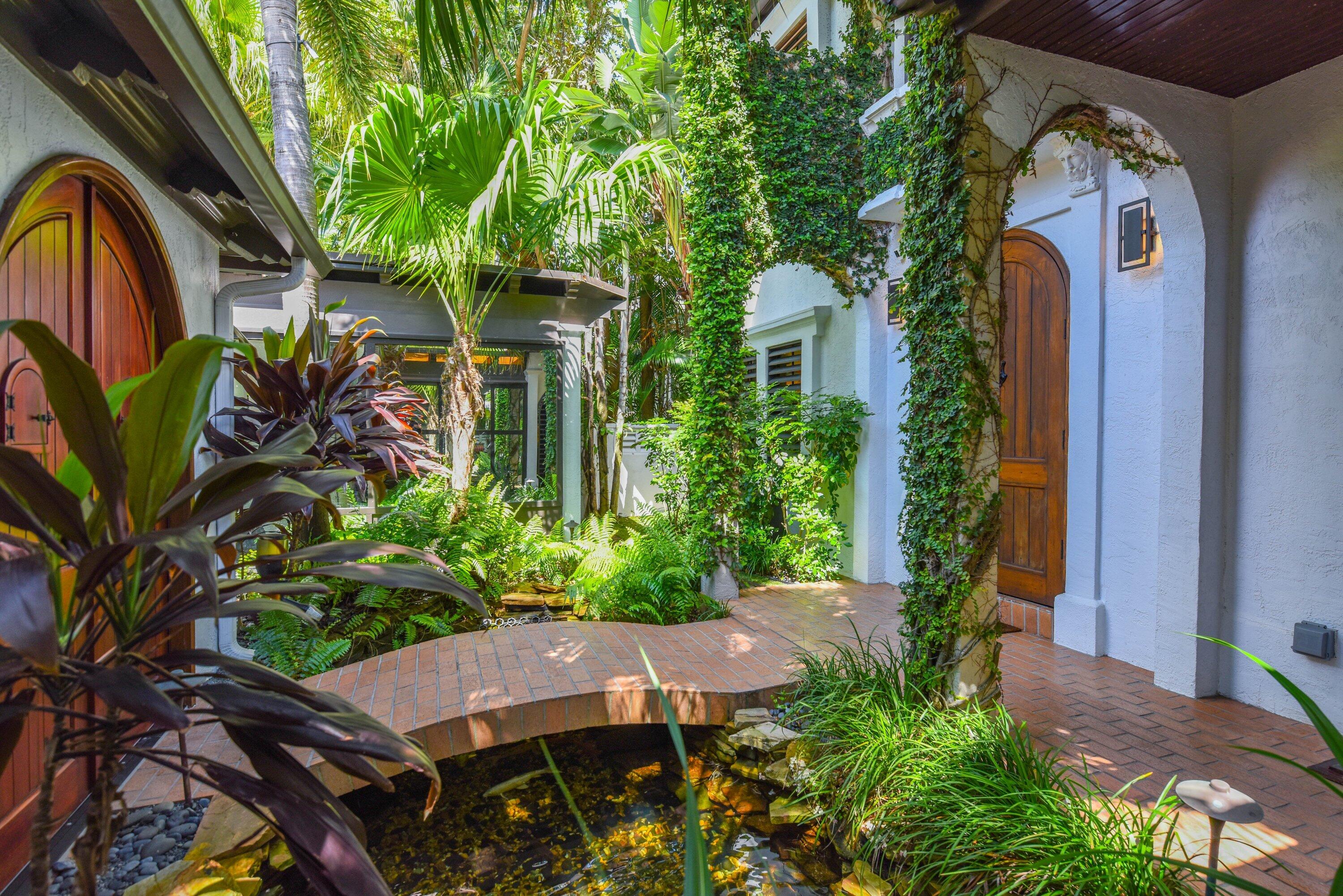 1503 Washington Street