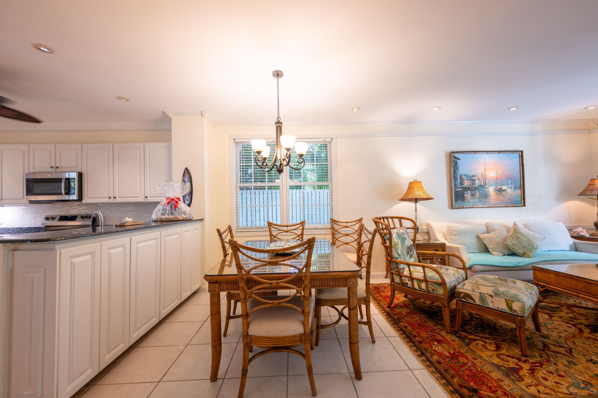 623 Simonton Street Unit: 9