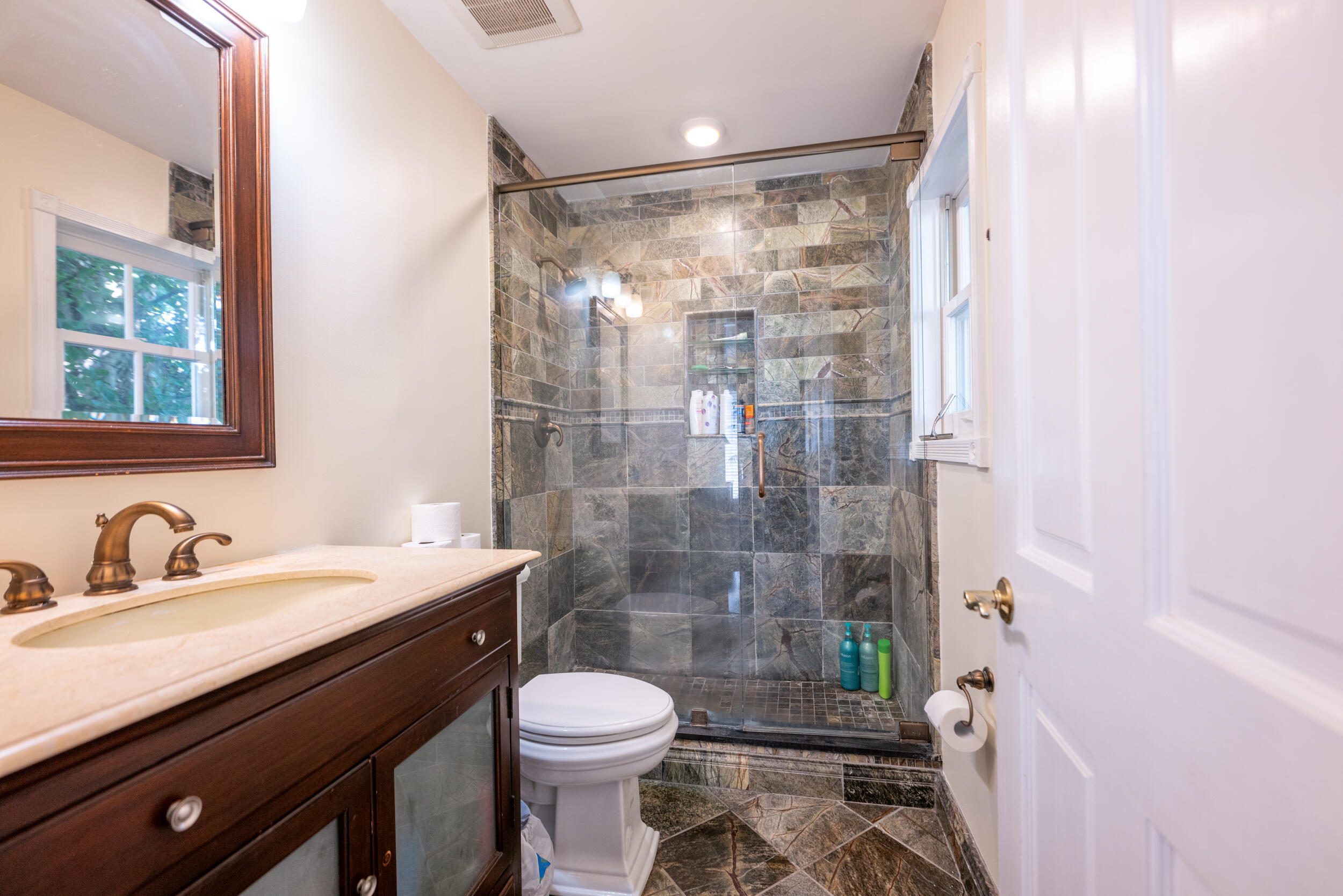 623 Simonton Street Unit: 9