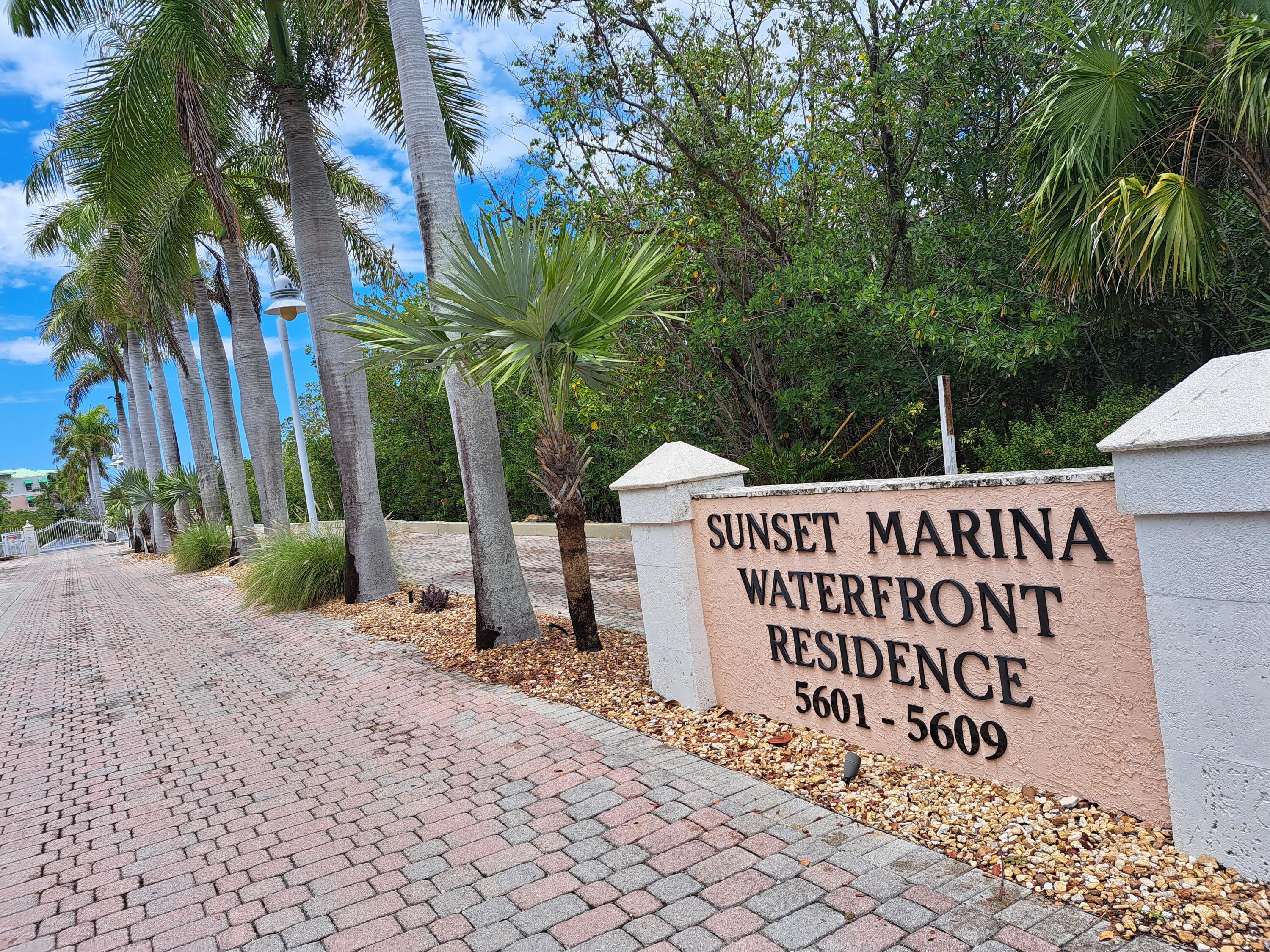 5607 College Road Unit: A101