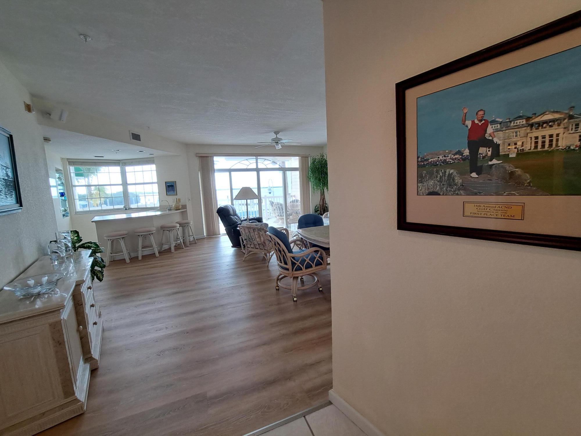 5607 College Road Unit: A101