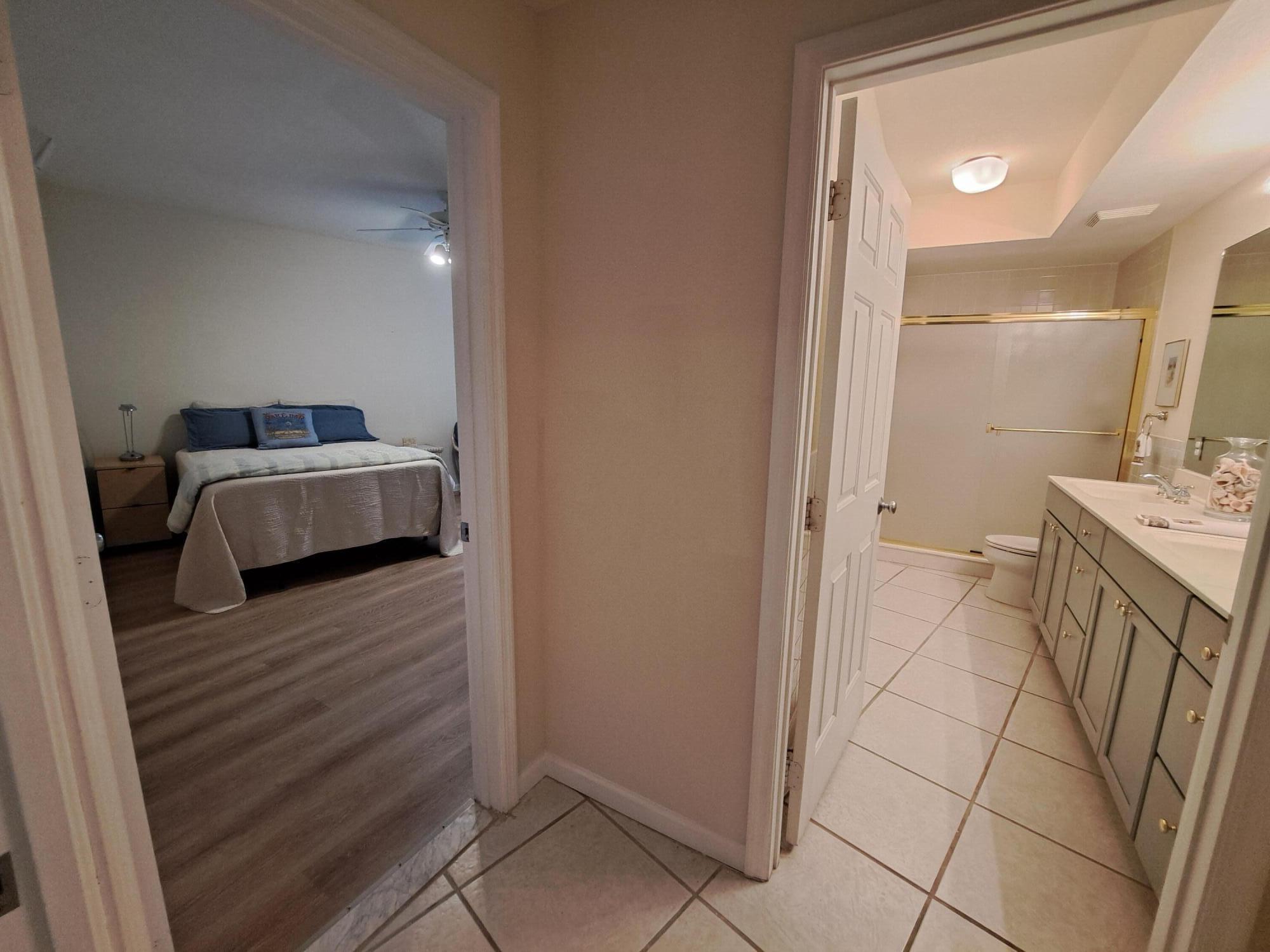 5607 College Road Unit: A101