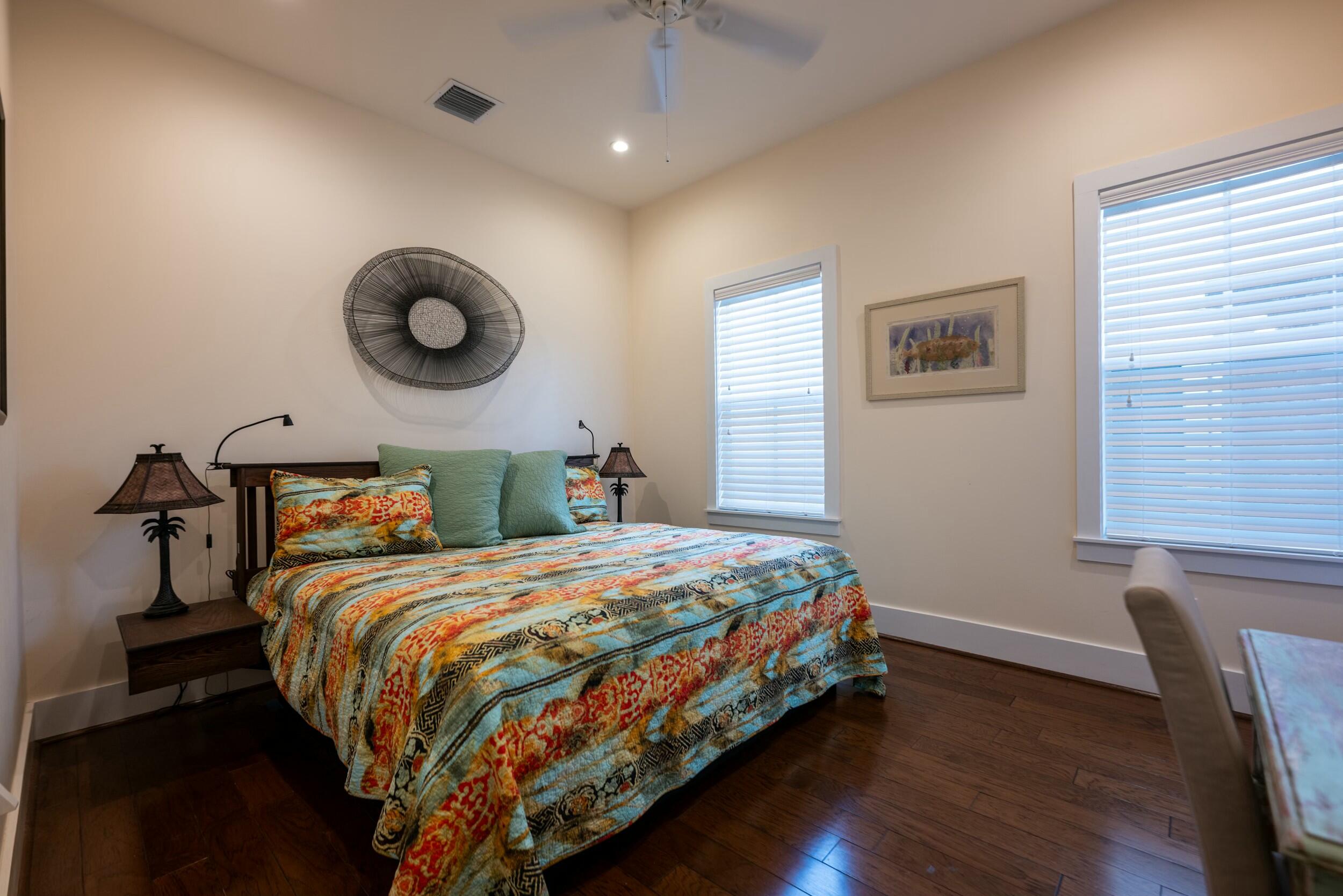 1022 Grinnell Street