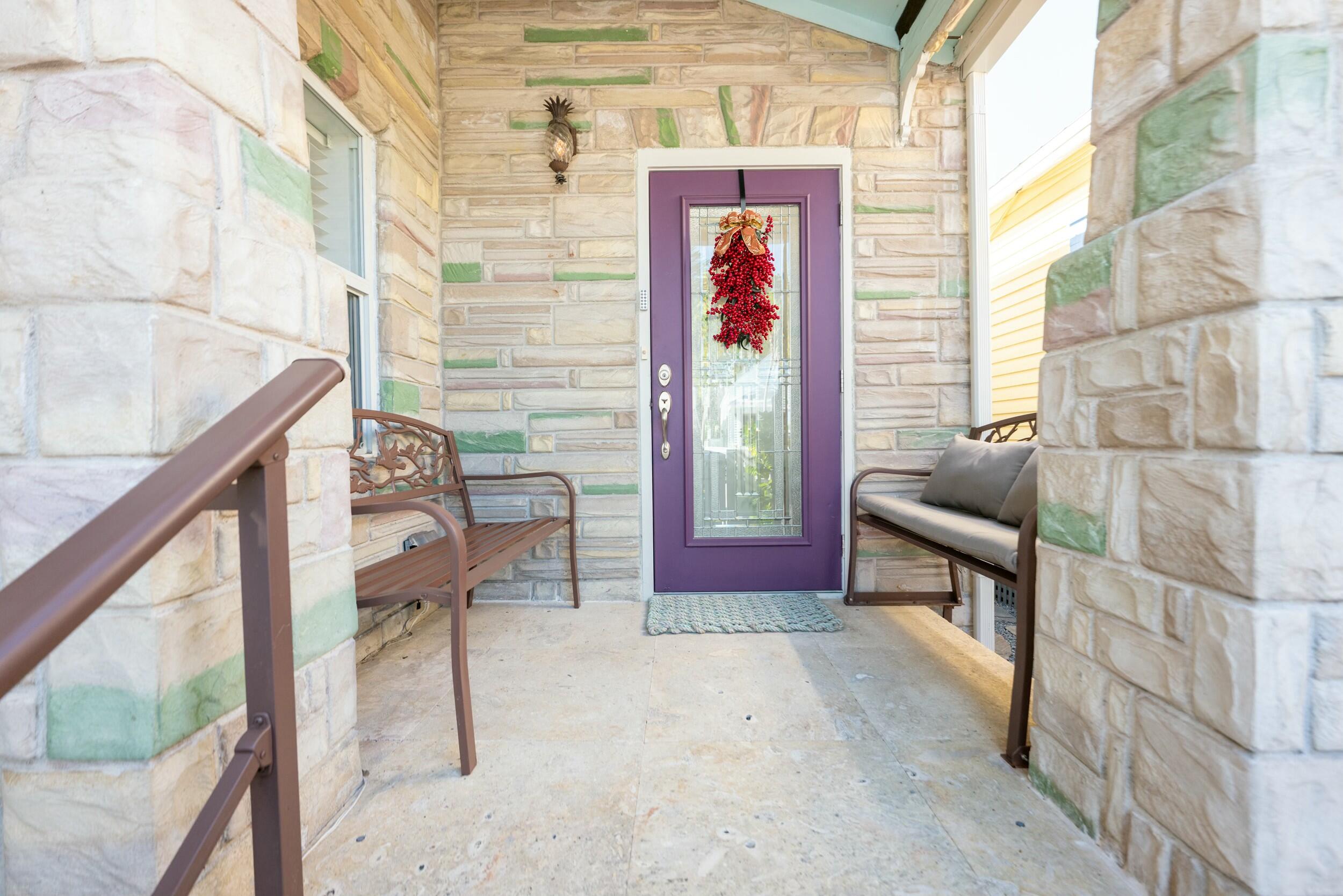 1022 Grinnell Street