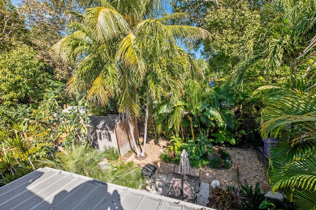 623 Thomas Street Unit: C