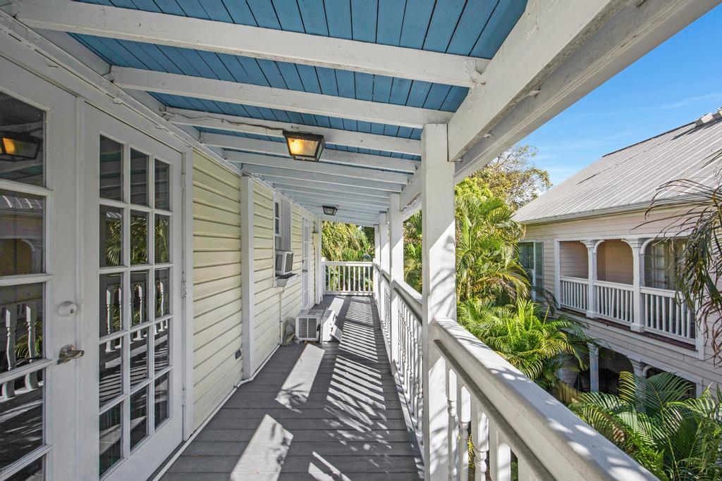 623 Thomas Street Unit: C