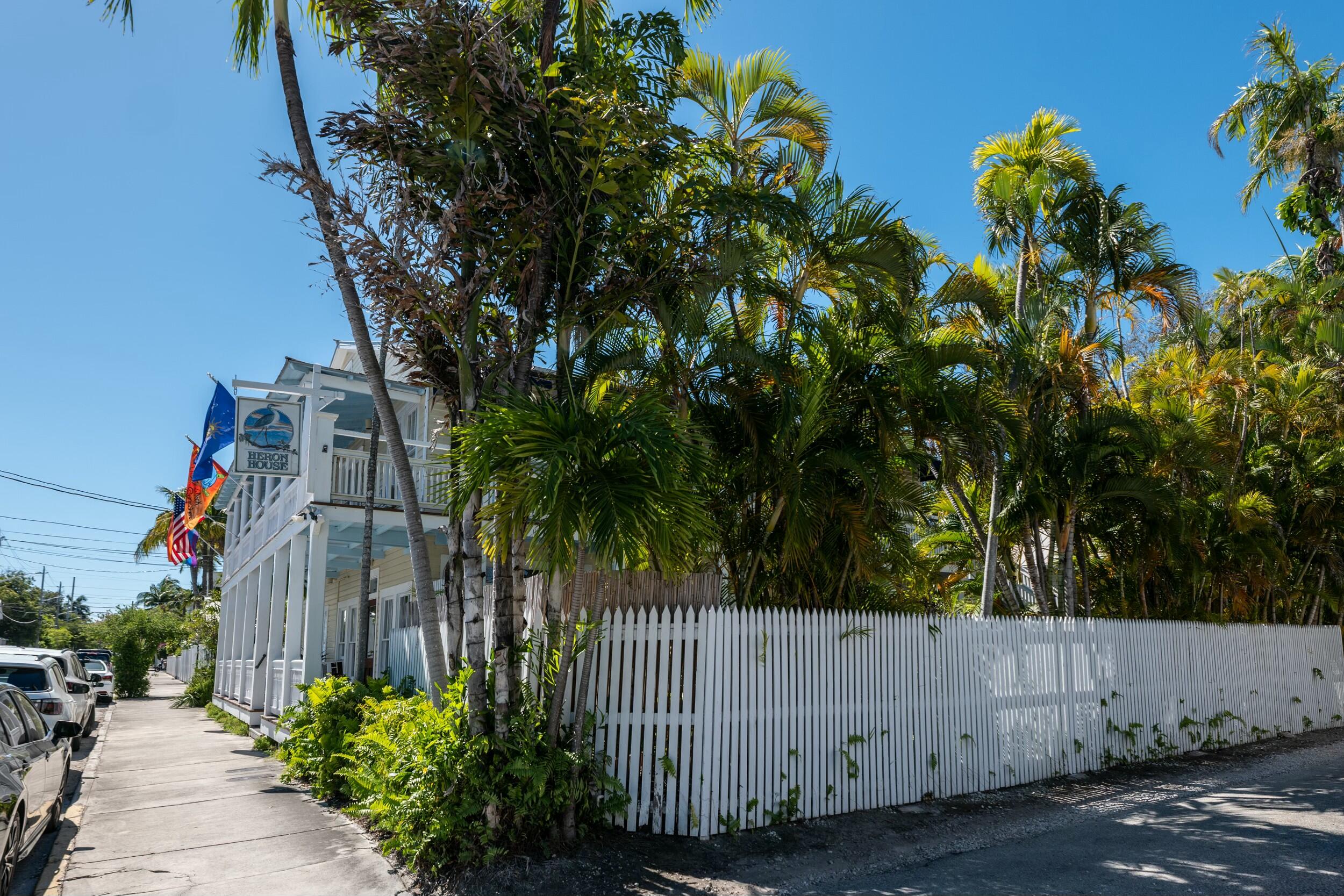 412 Frances Street