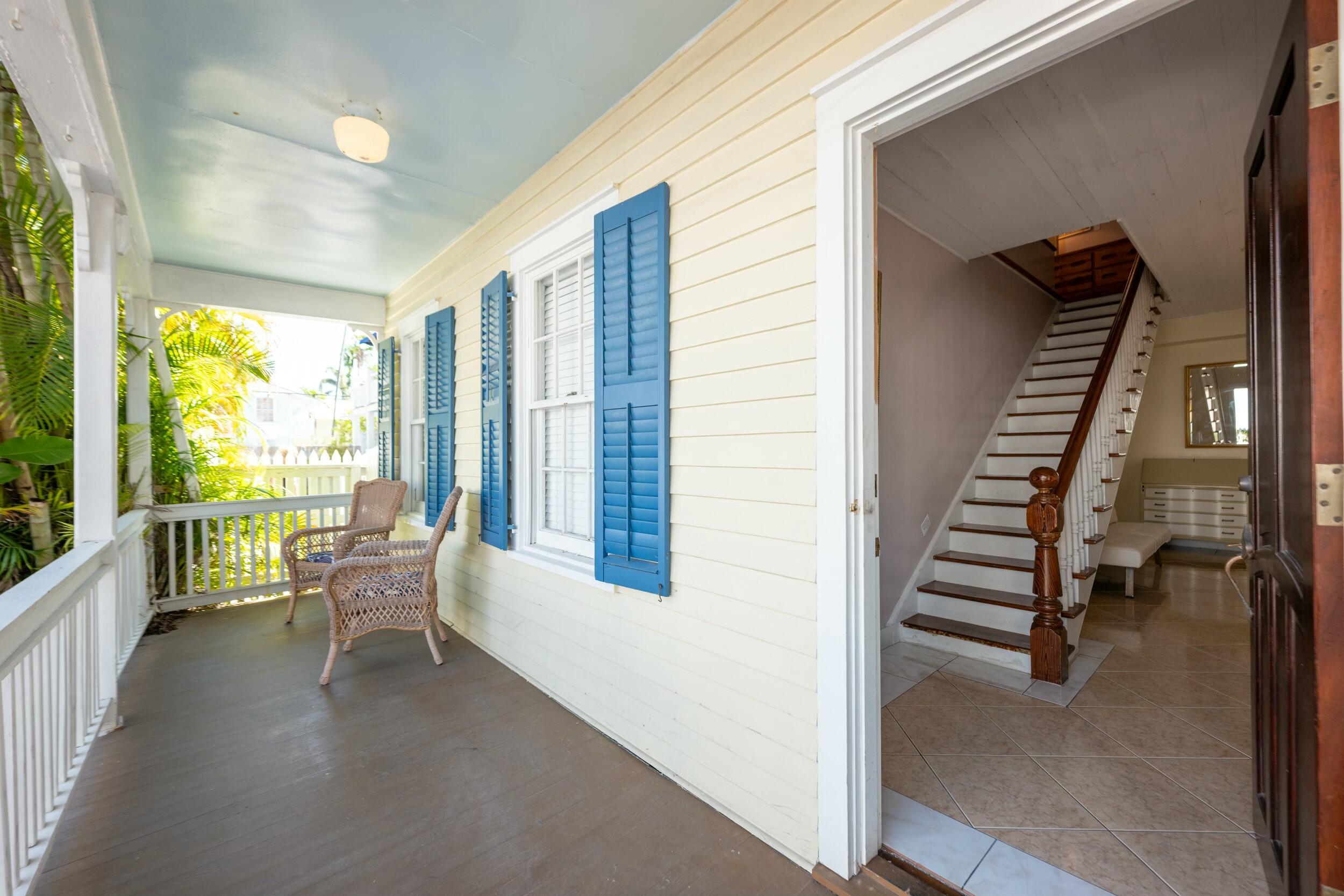 412 Frances Street