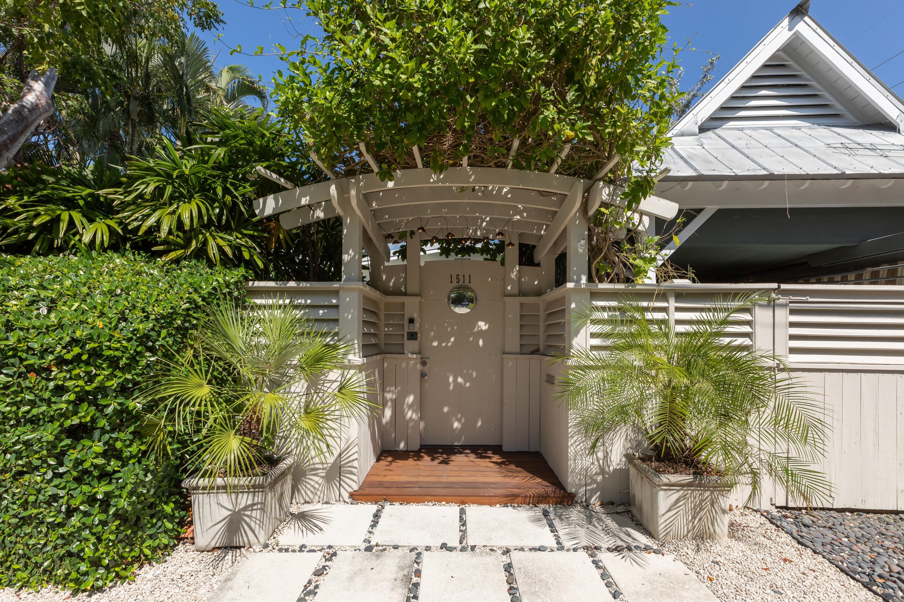 1511 South Street