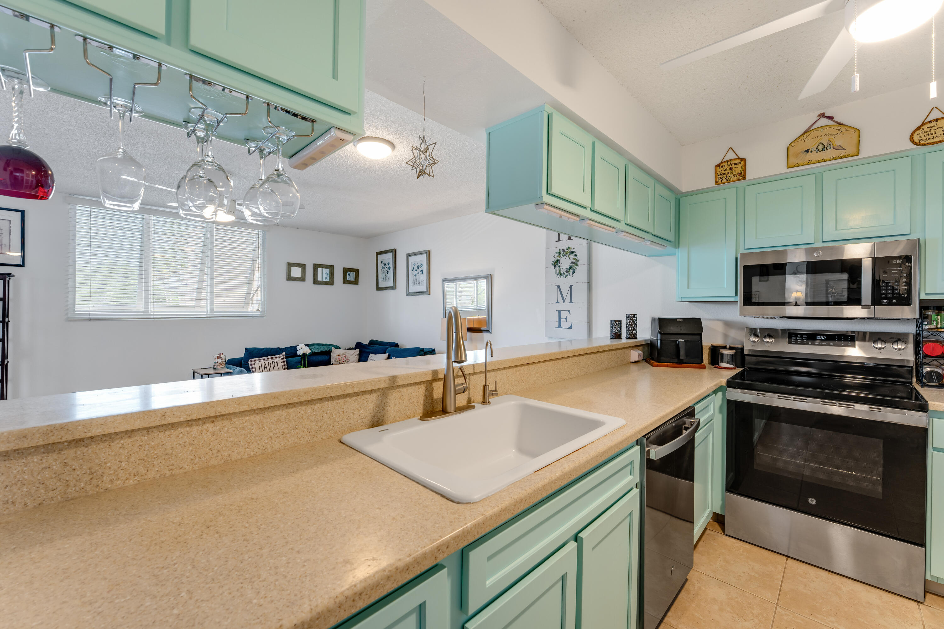 3930 S Roosevelt Boulevard Unit: E104