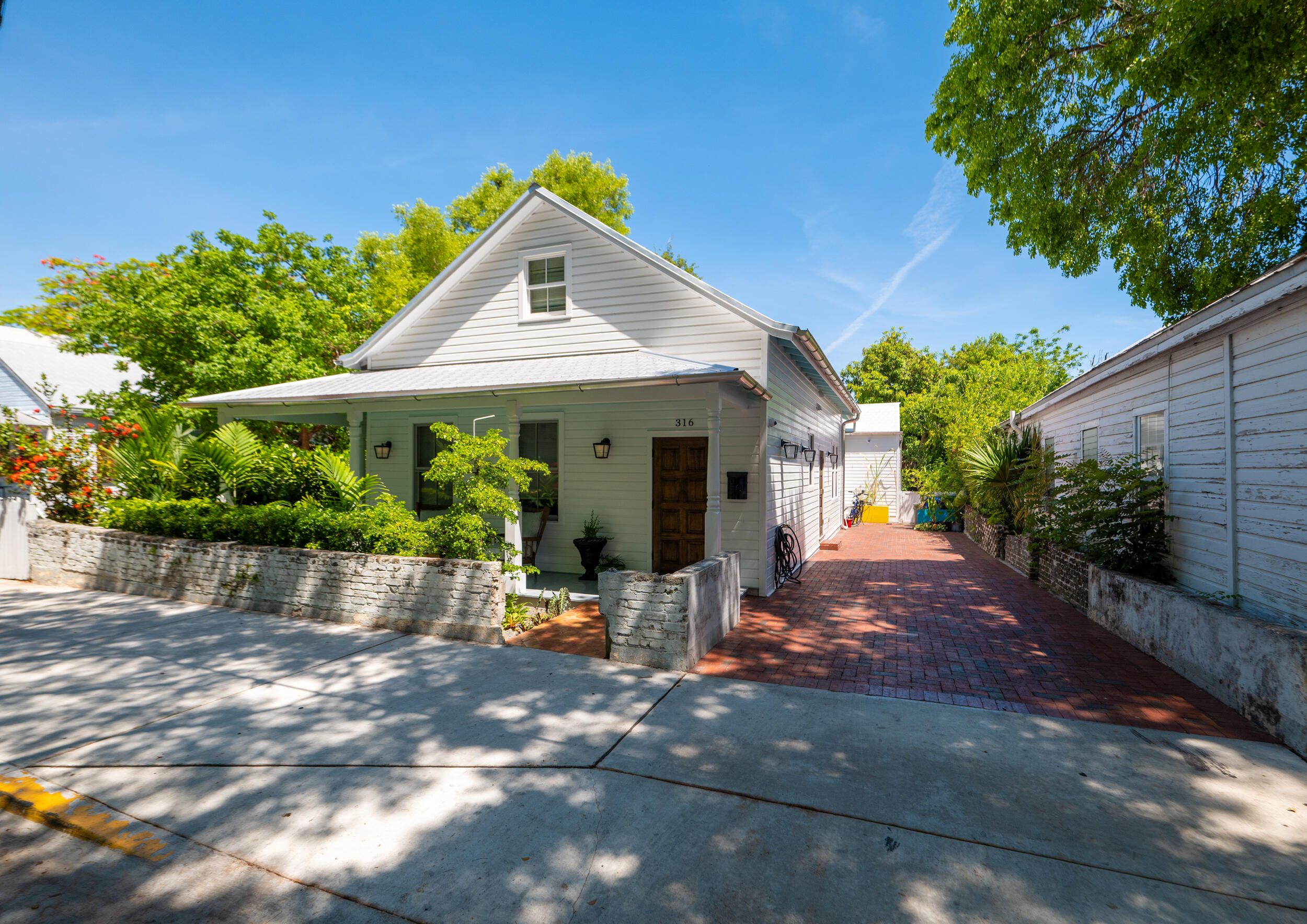 316 Southard Street