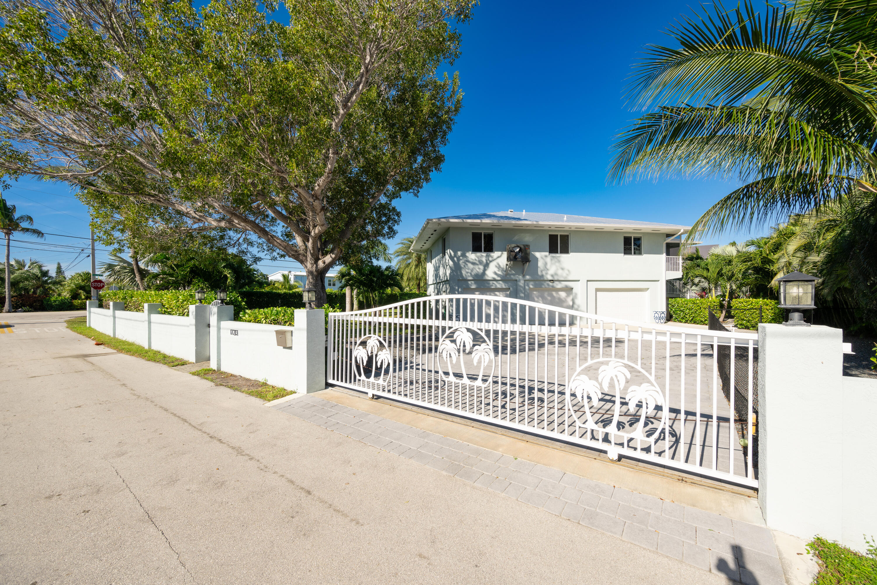 17213 Starfish Lane