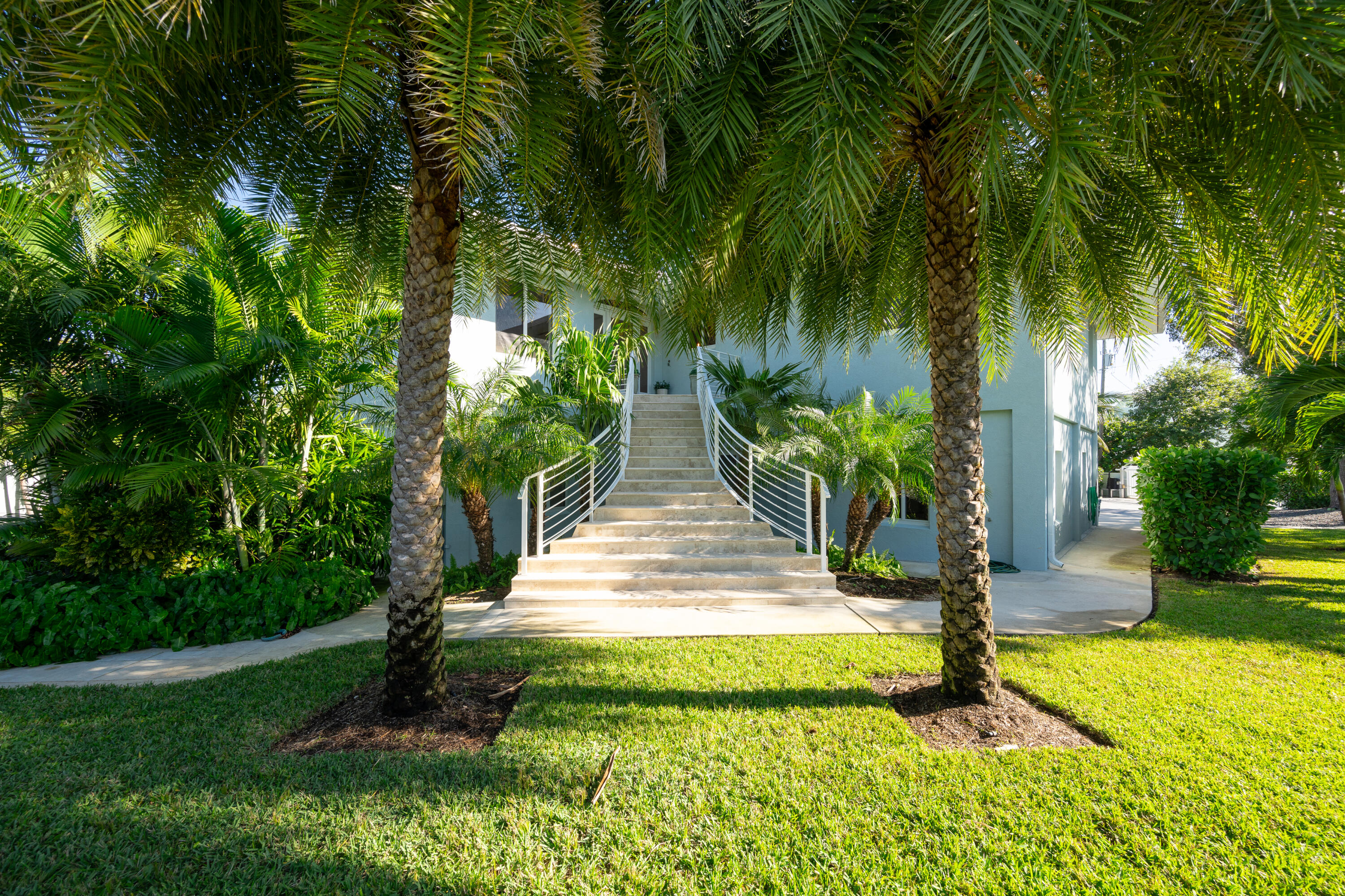 17213 Starfish Lane