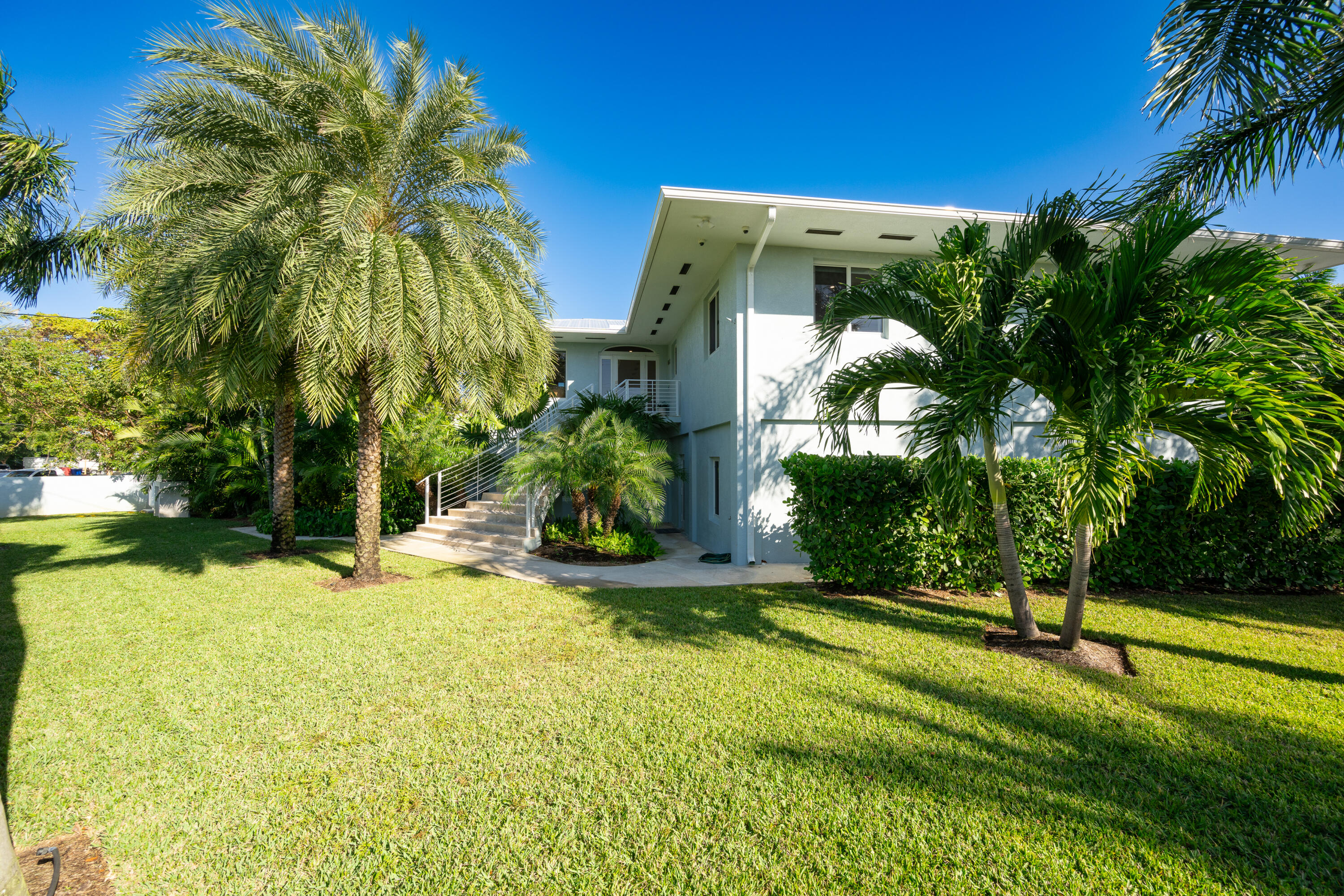 17213 Starfish Lane