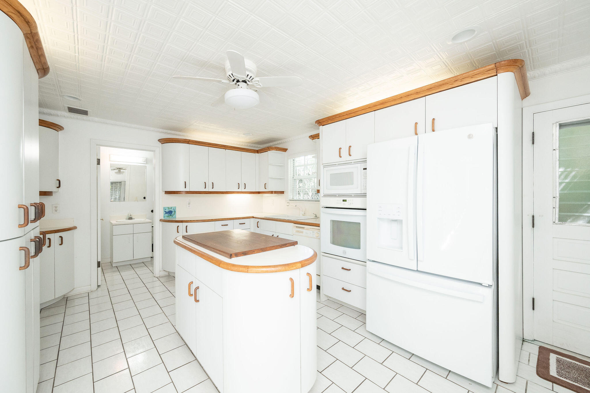 1222 Von Phister Street