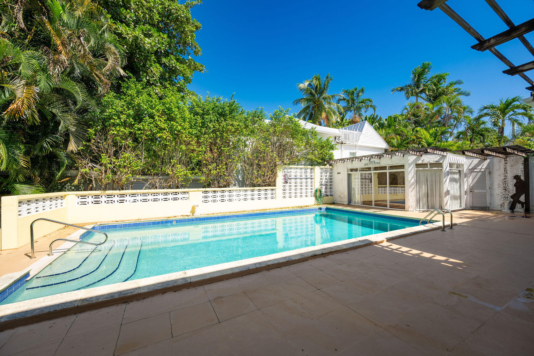 1222 Von Phister Street