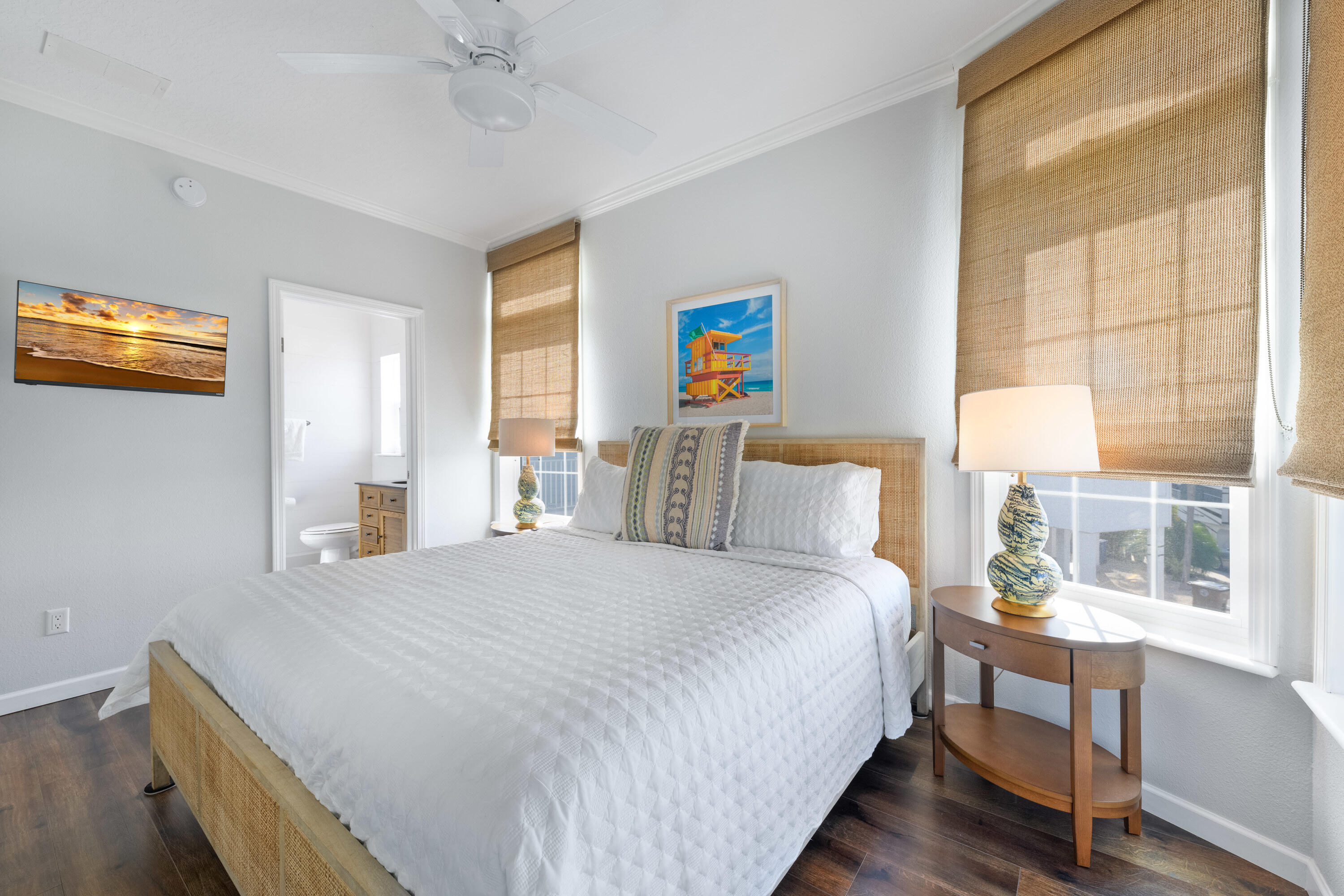 701 Spanish Main Drive Unit: 221