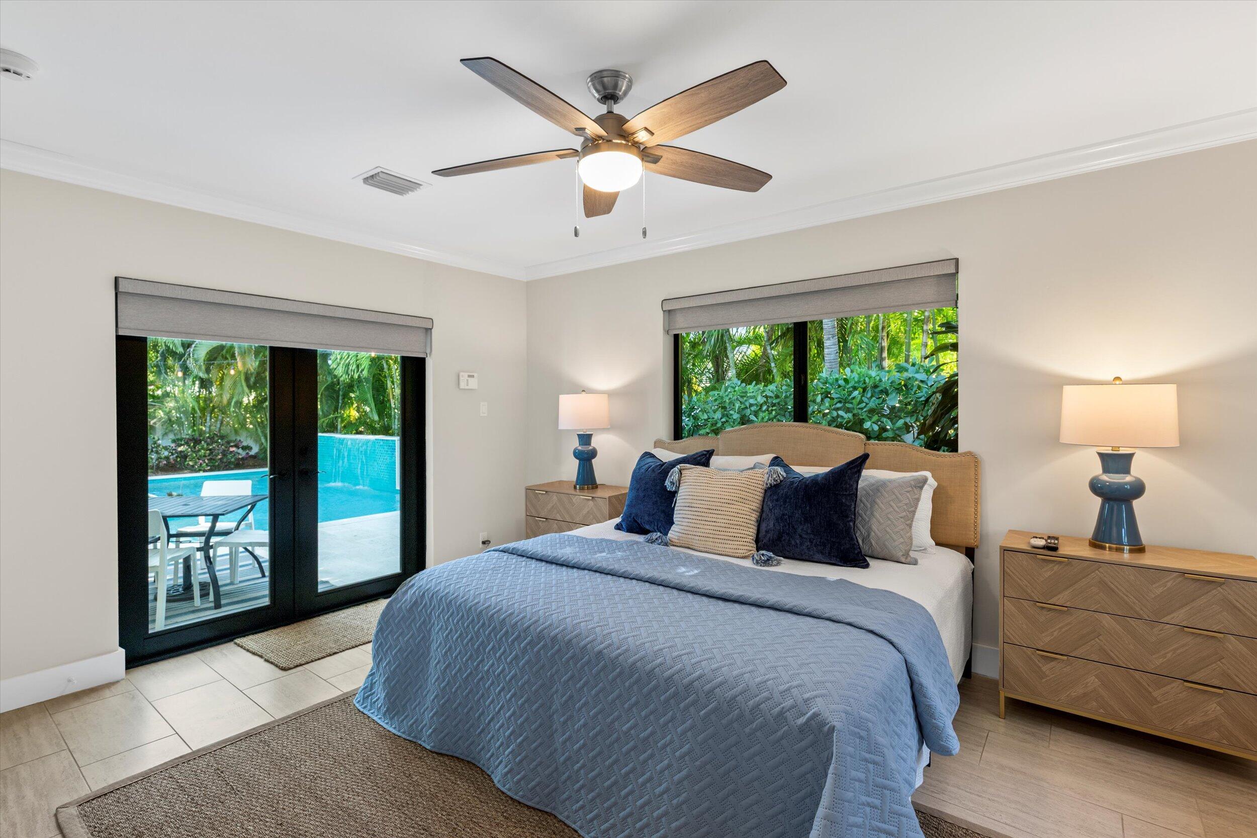 1526 Washington Street