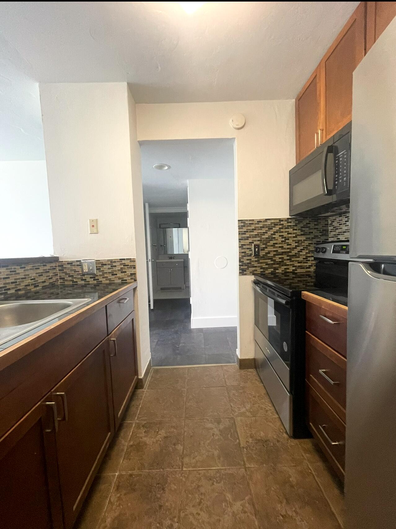 3312 Northside Drive Unit: 205