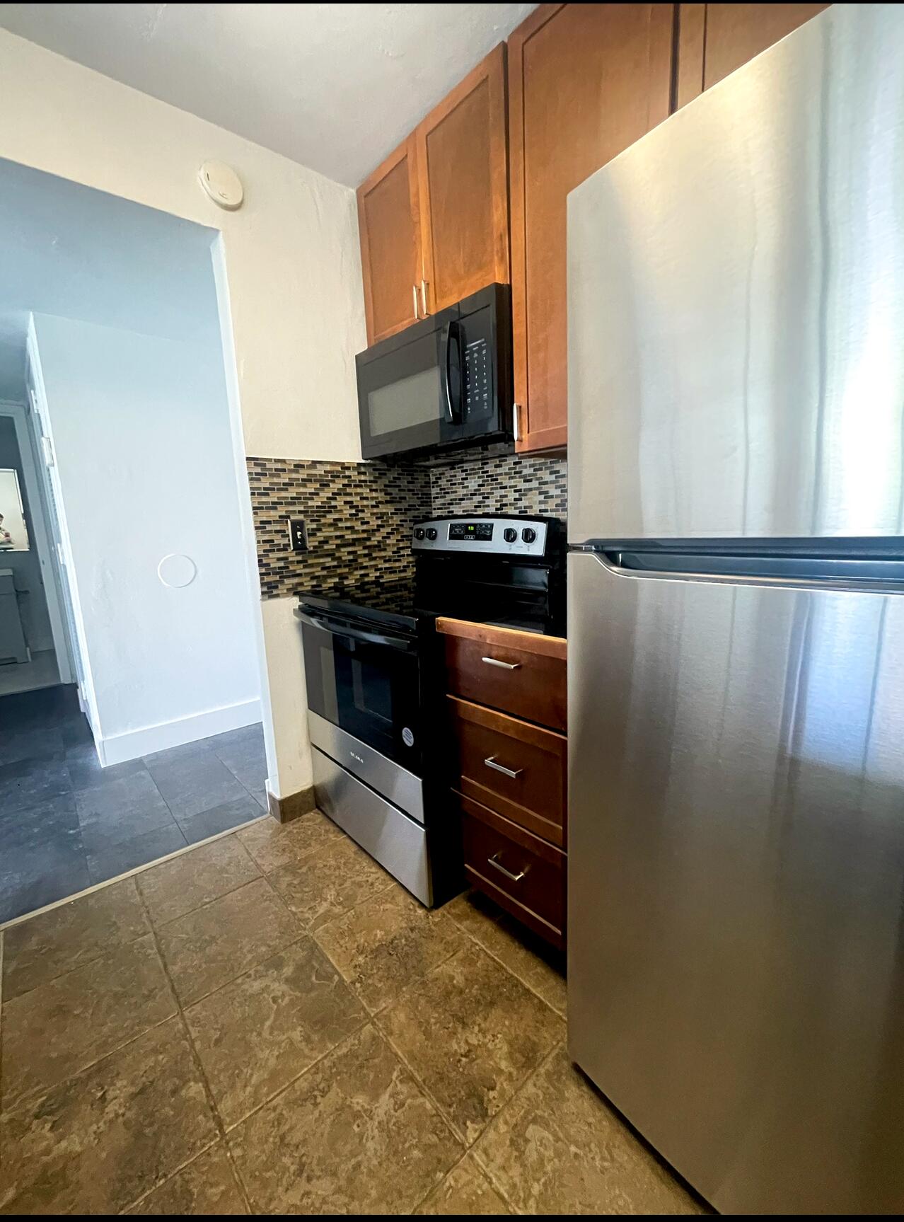 3312 Northside Drive Unit: 205