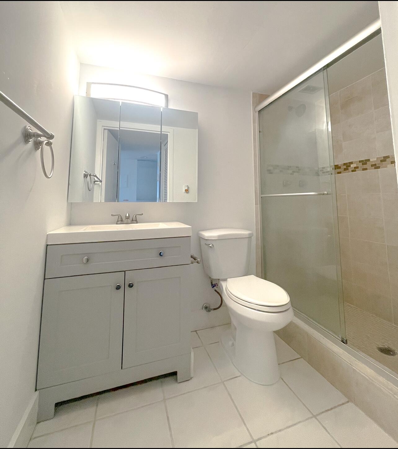 3312 Northside Drive Unit: 205