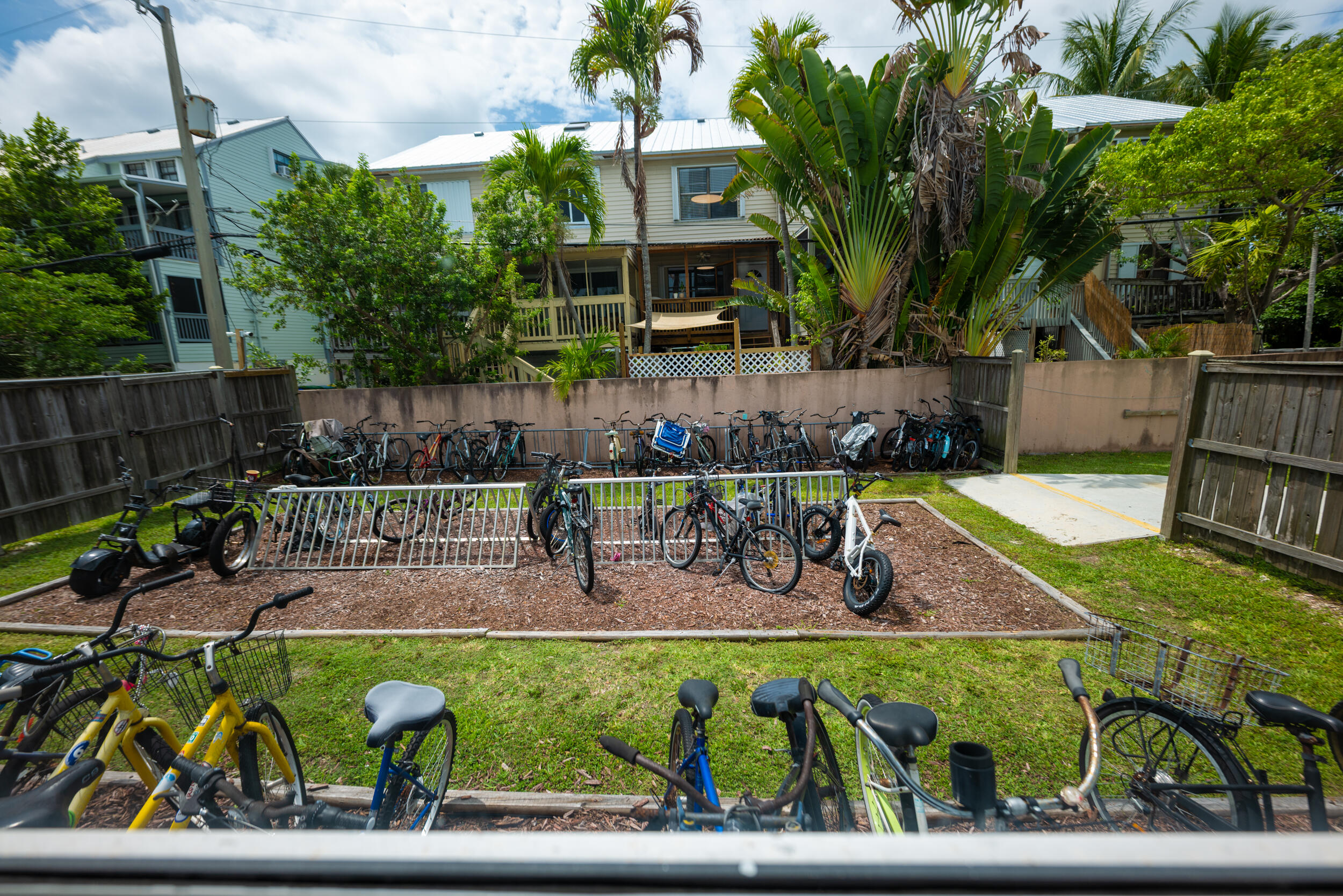 3312 Northside Drive Unit: 205