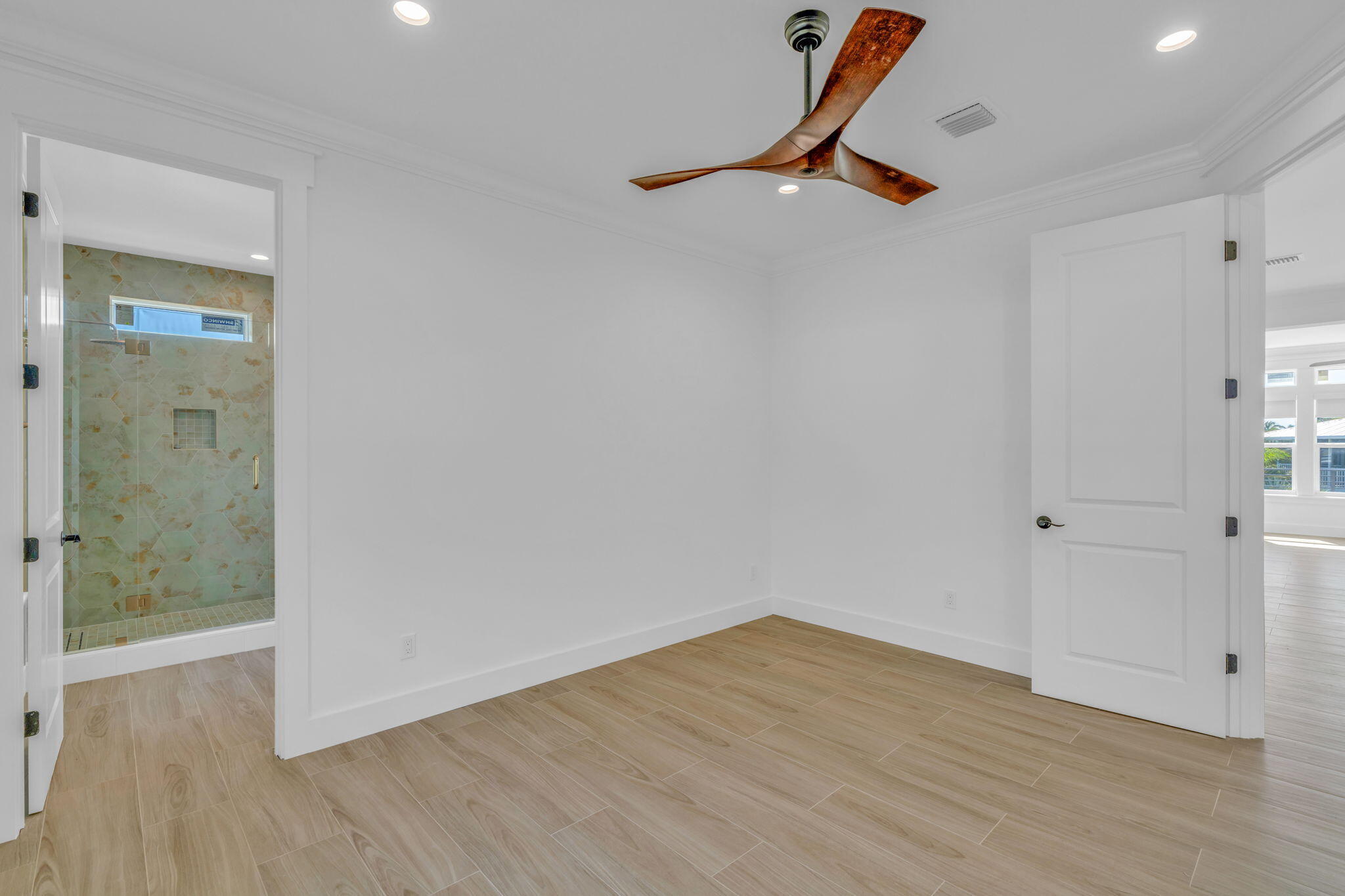 17210 Angelfish Lane