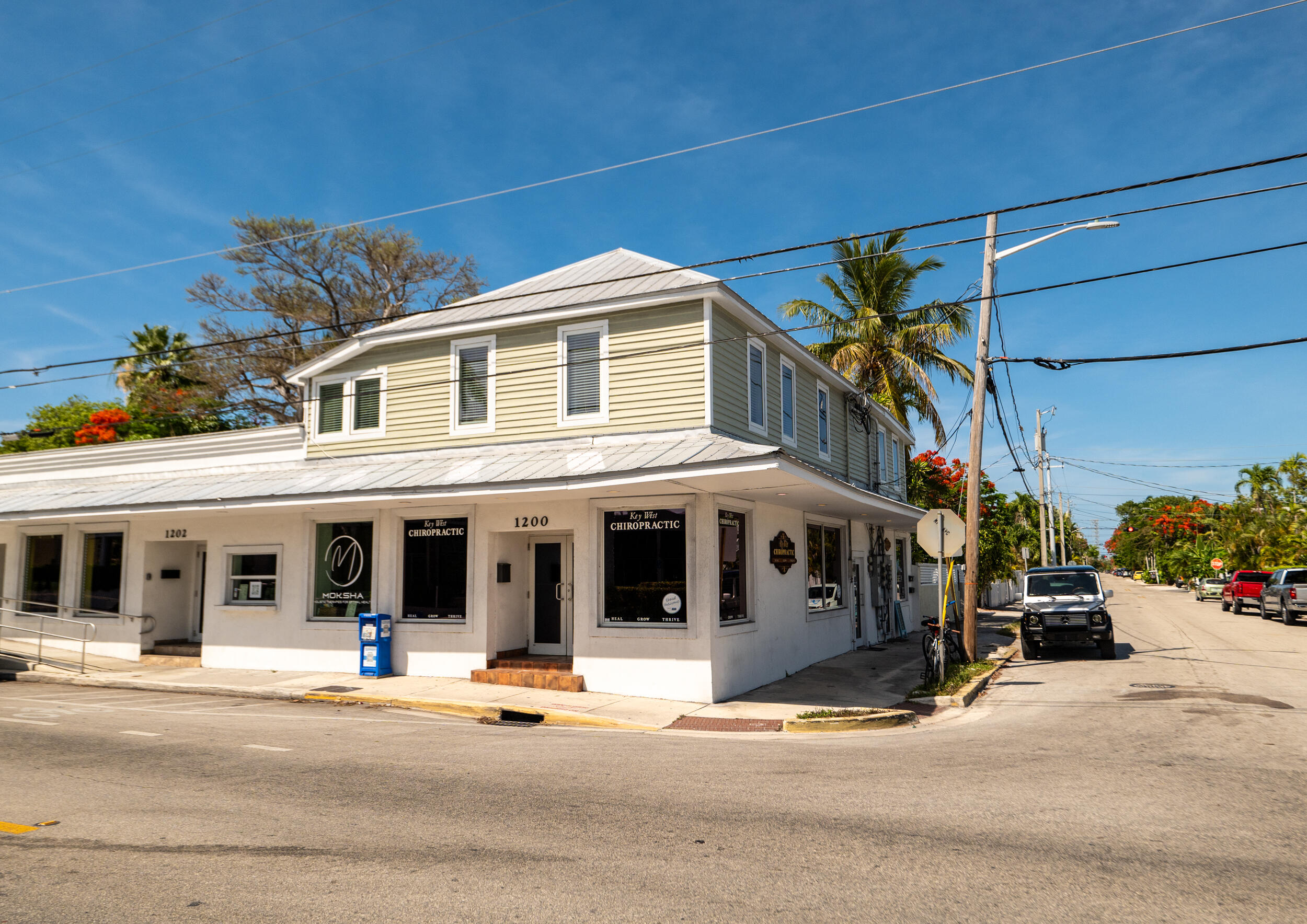 1200 White Street