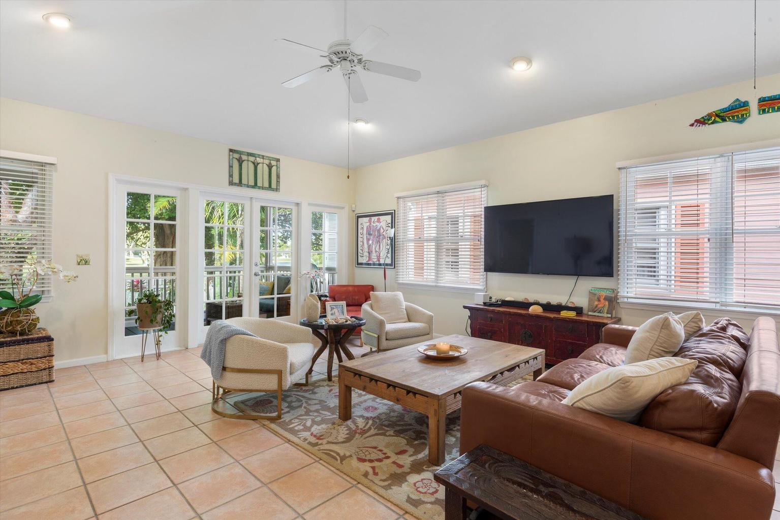26 Spoonbill Way