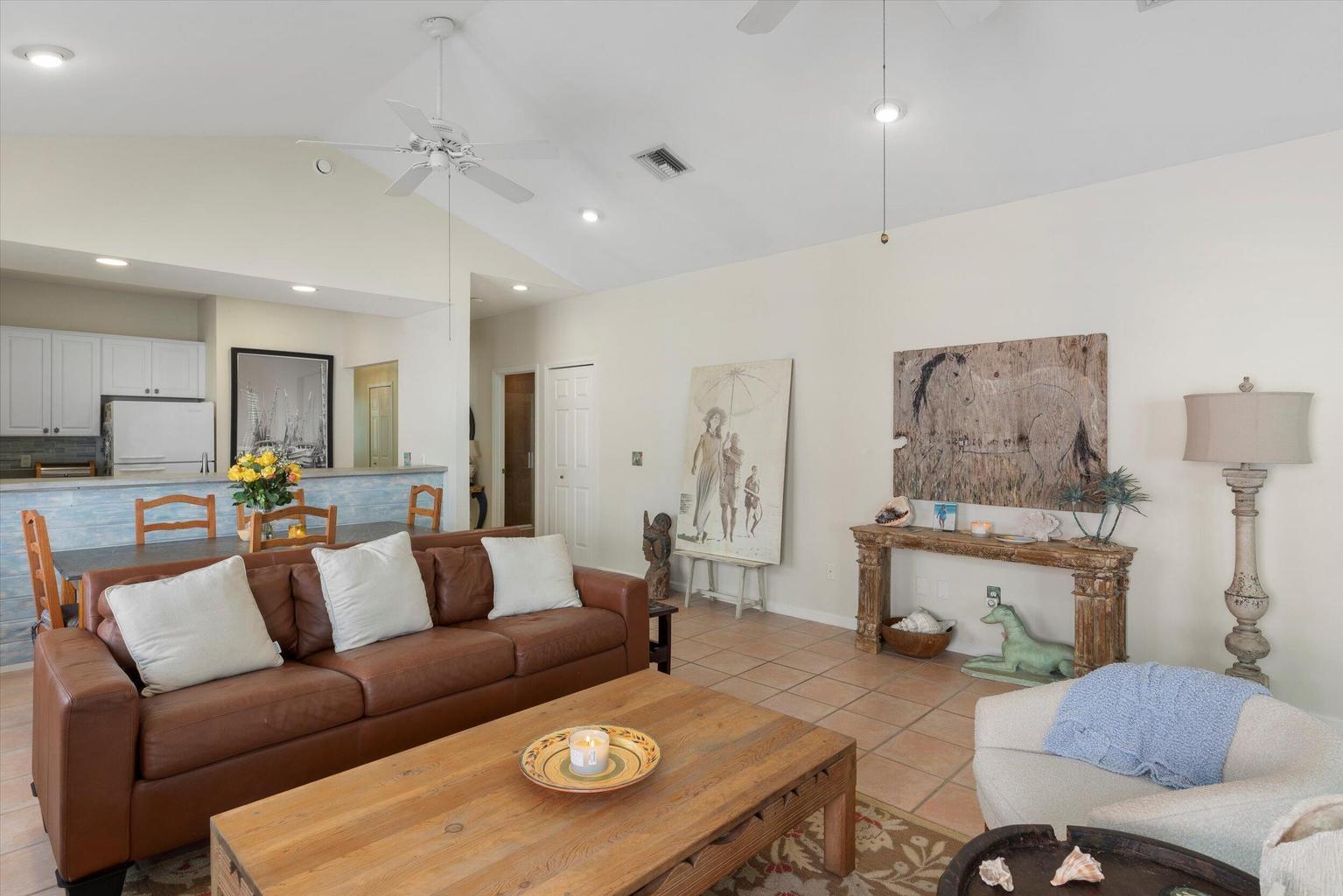 26 Spoonbill Way