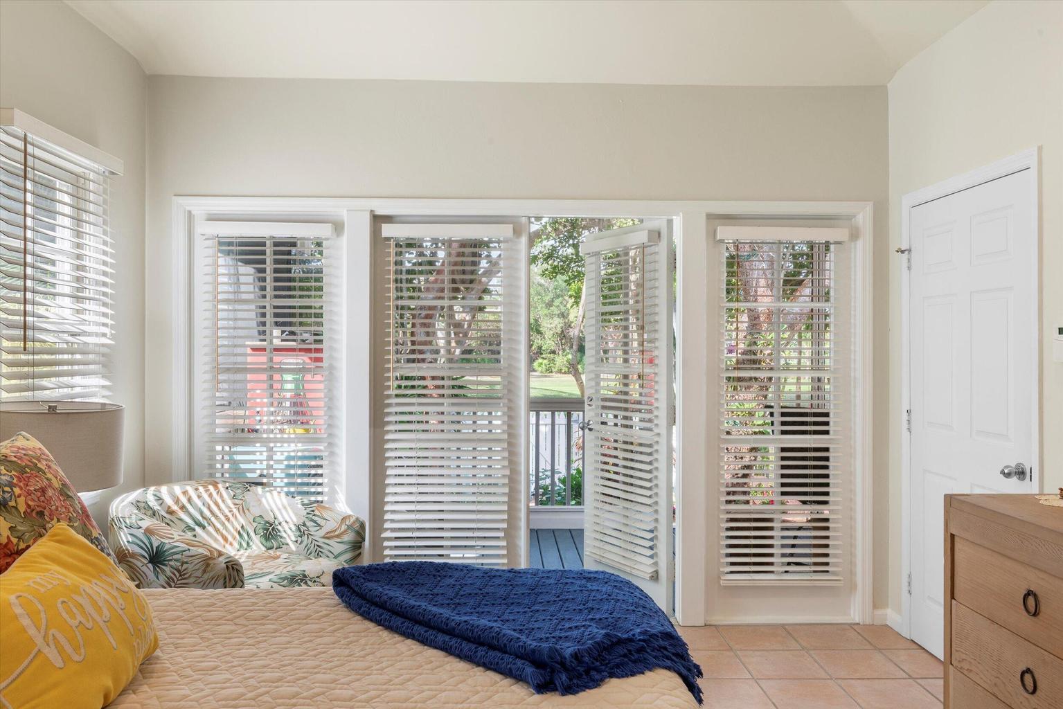 26 Spoonbill Way