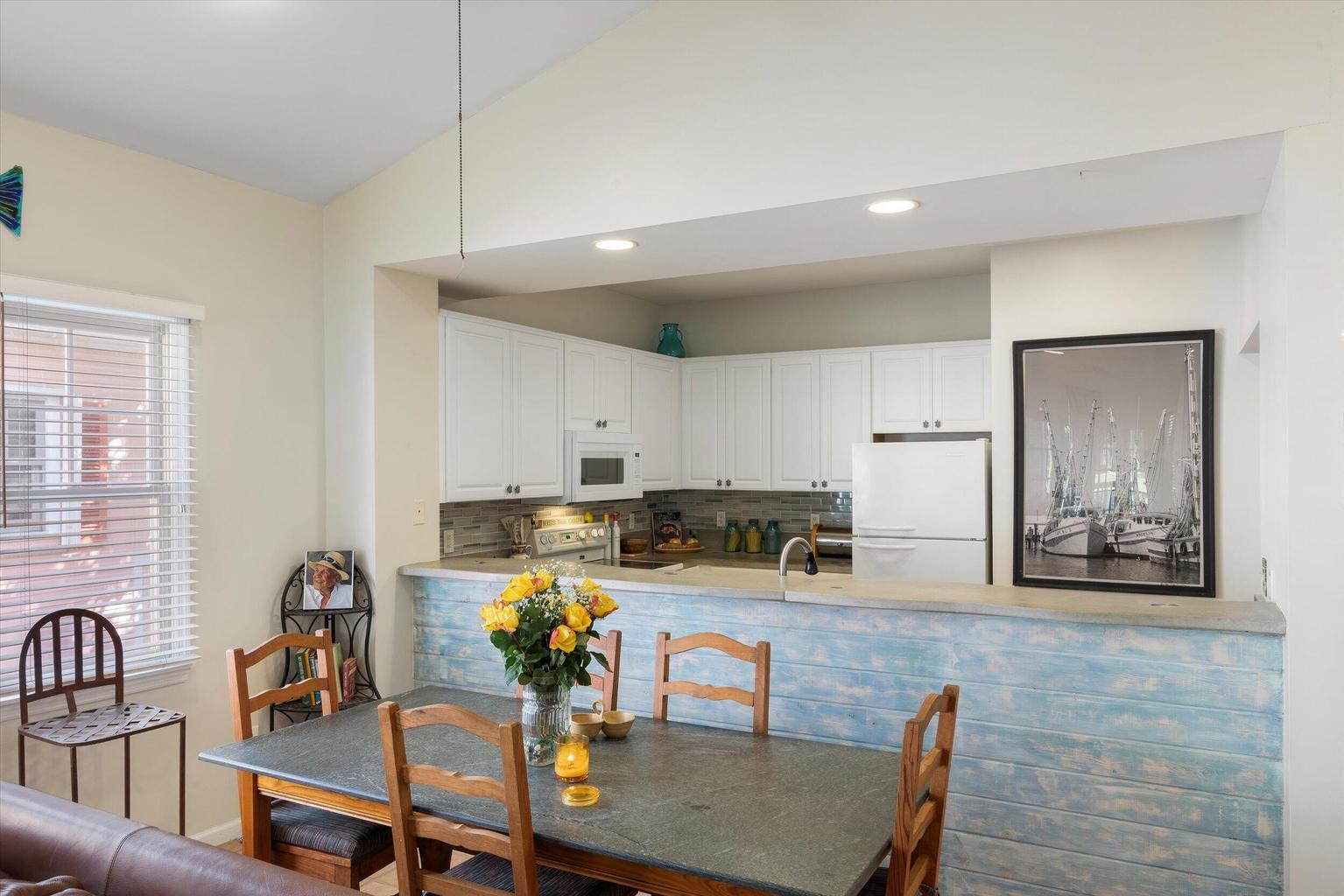 26 Spoonbill Way