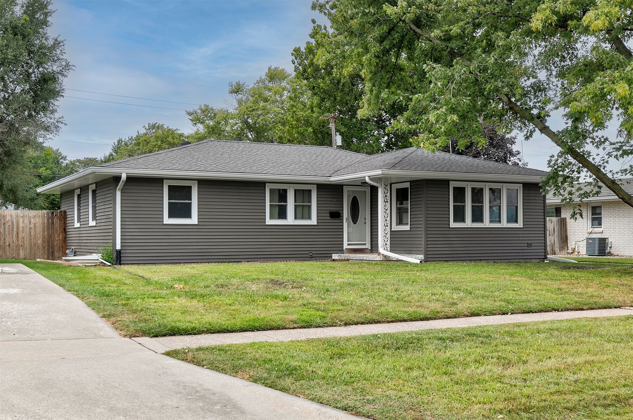 514 SE Sharon Drive