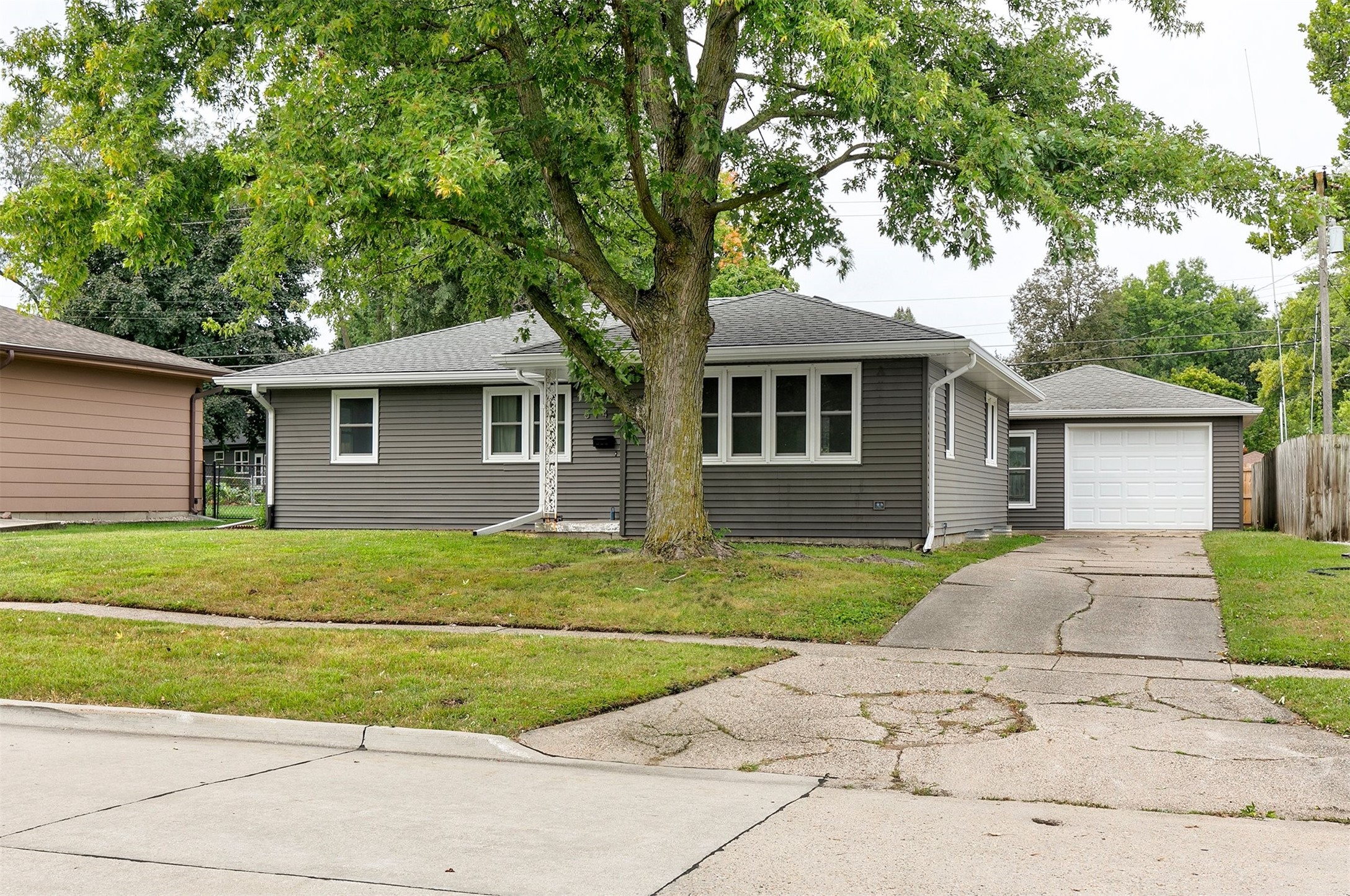 514 SE Sharon Drive