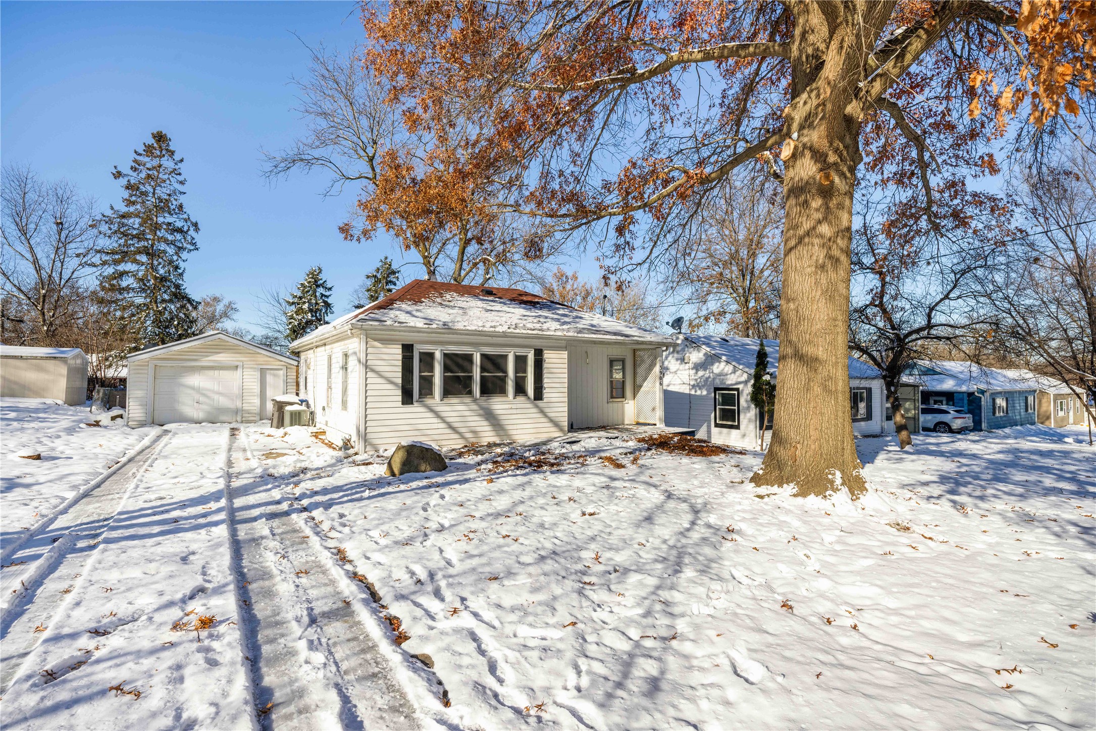3906 53rd Street