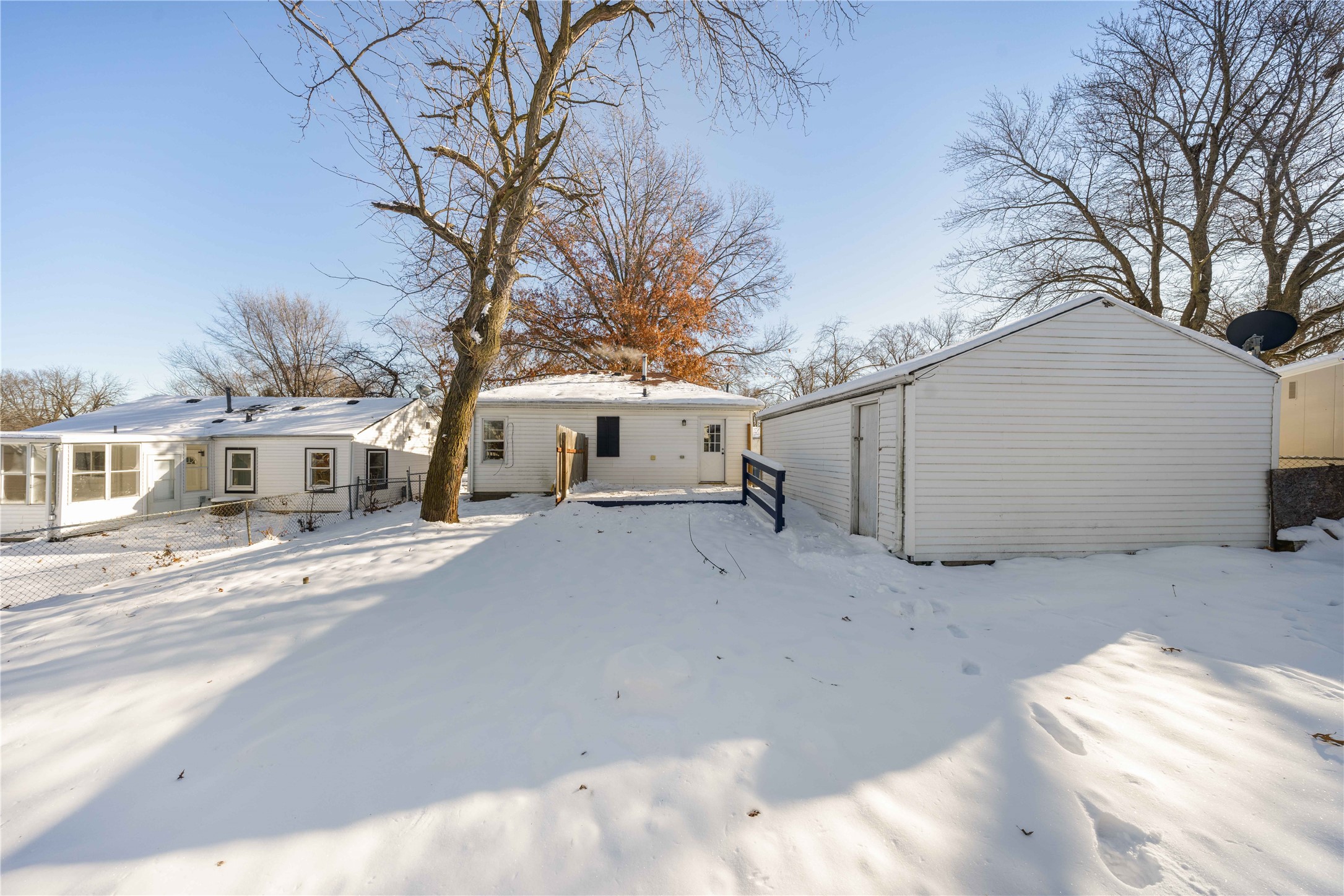3906 53rd Street