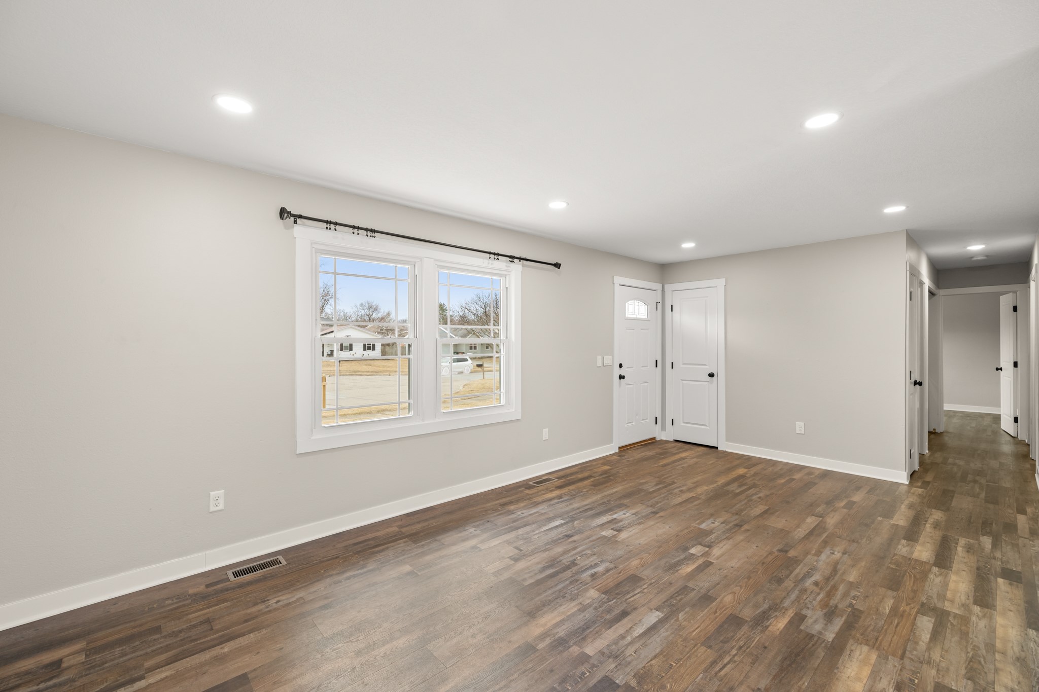 201 NE 6th Court