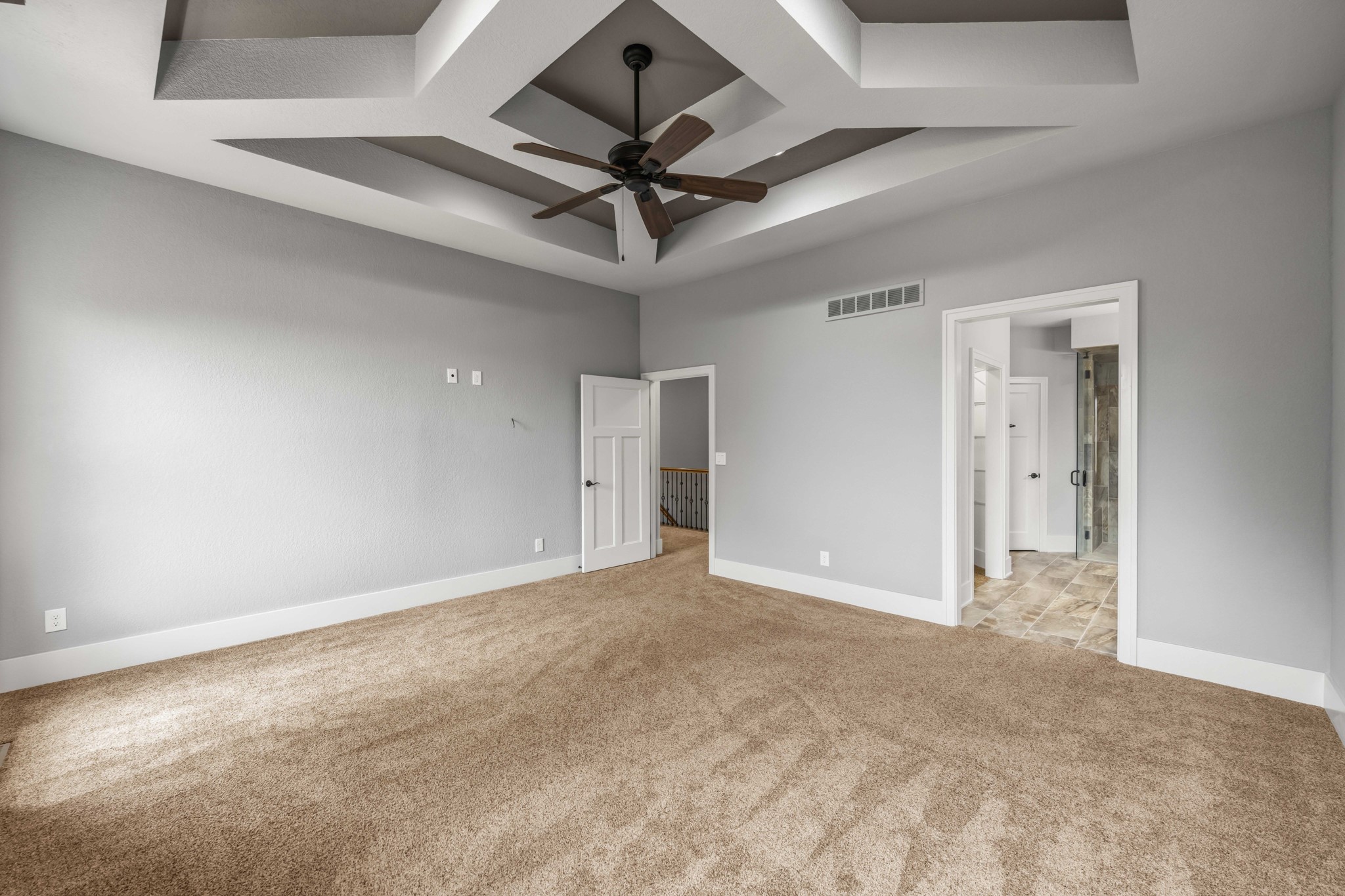 1406 Oakwood Drive