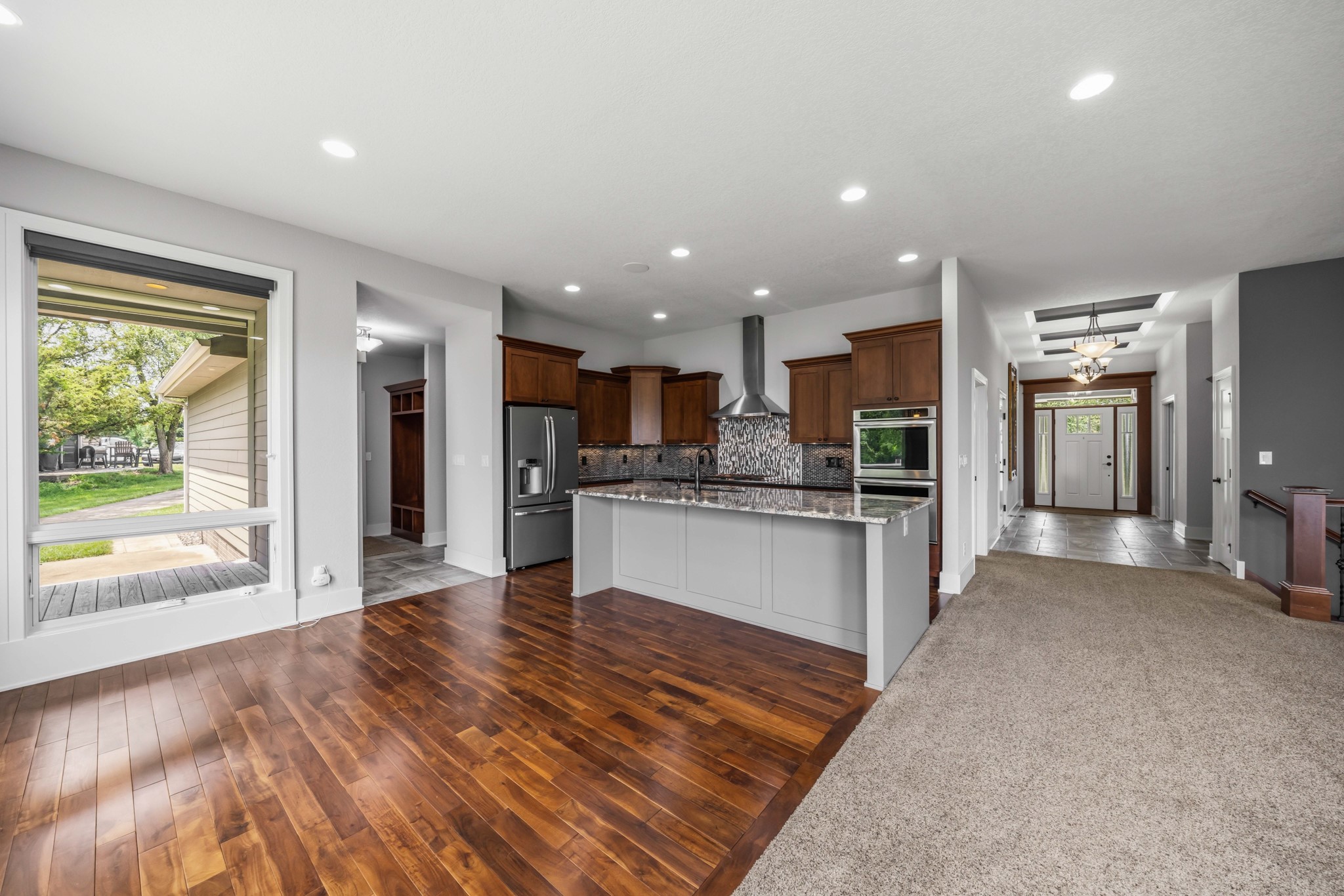 1406 Oakwood Drive