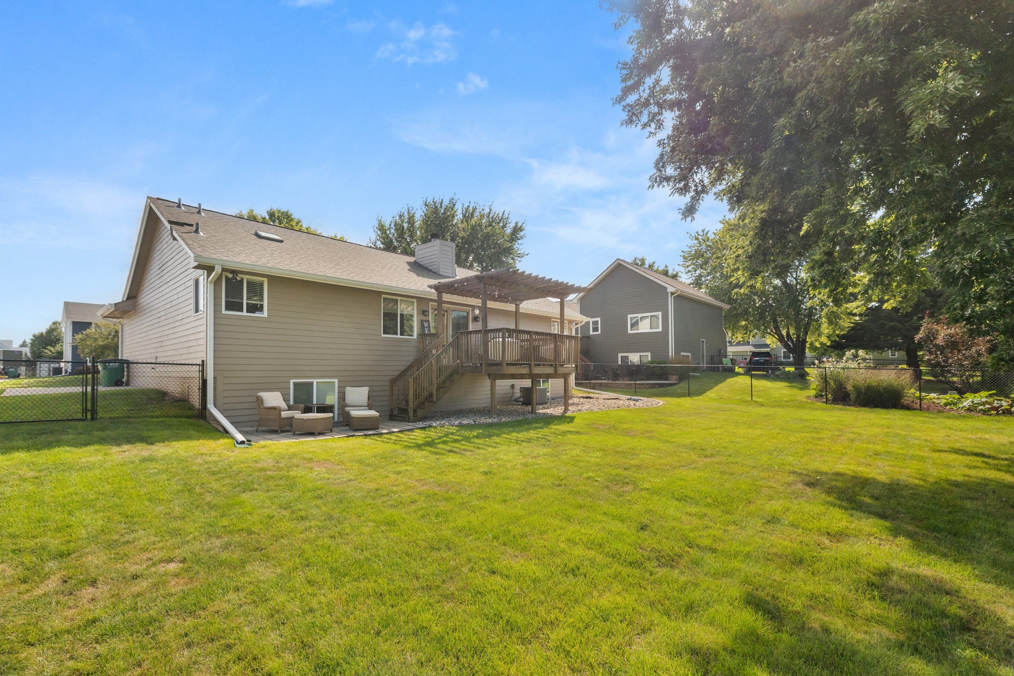 905 SE Dolan Drive