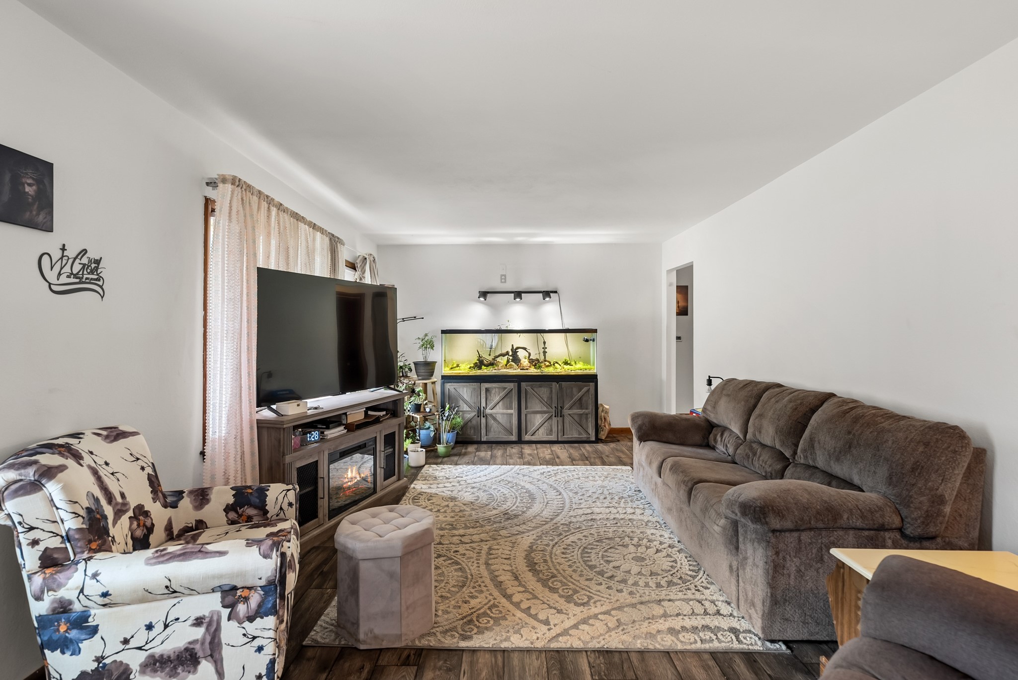 3150 E Aurora Avenue