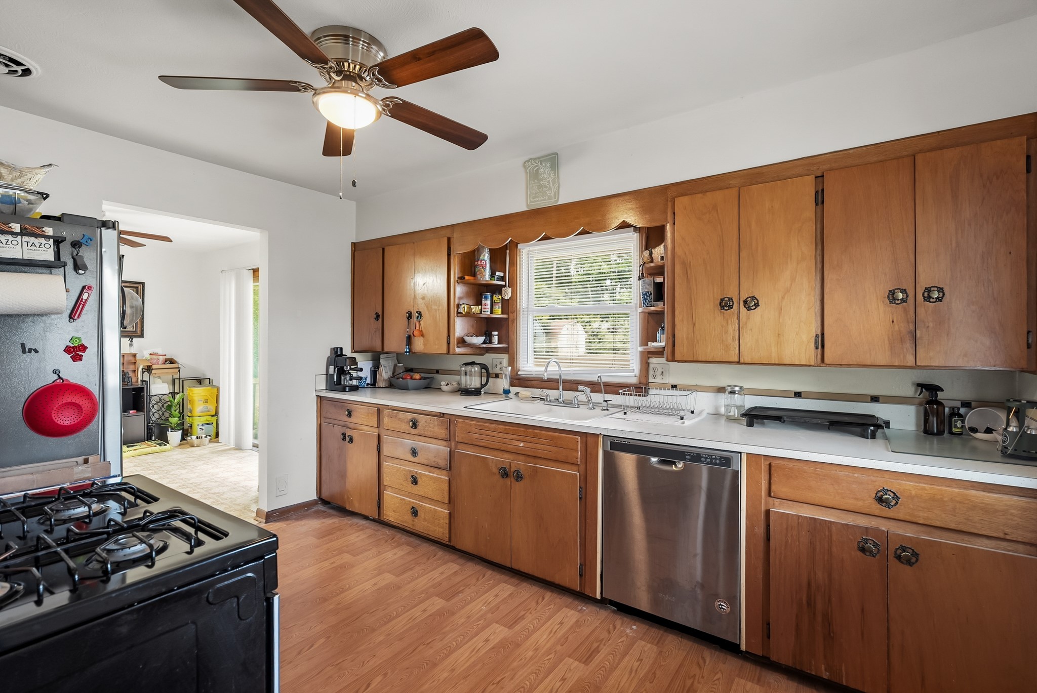 3150 E Aurora Avenue