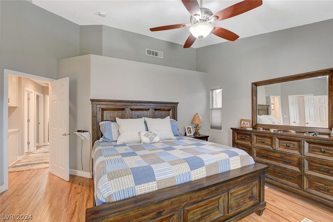 5601 Via Del Viento Avenue