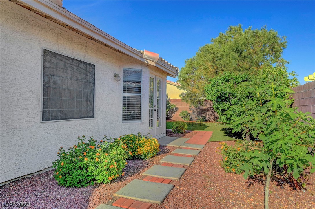 6429 Rancho Santa Fe Drive