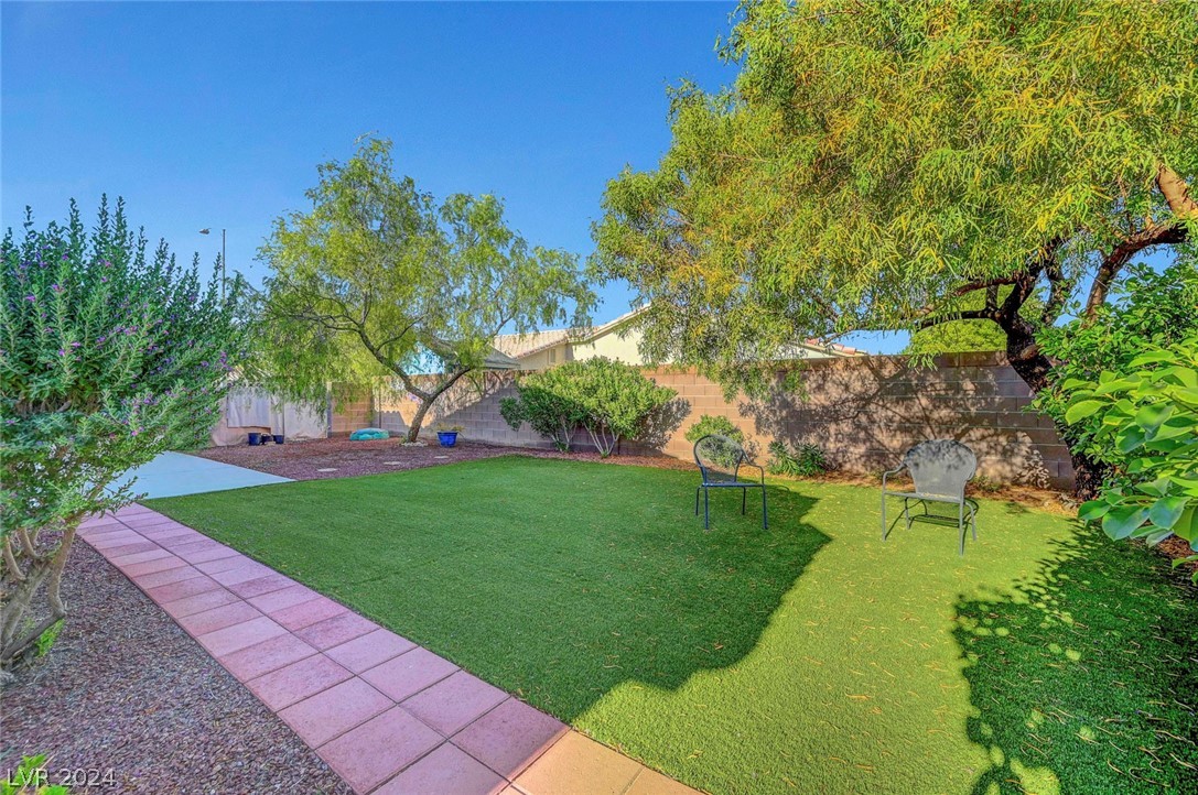 6429 Rancho Santa Fe Drive