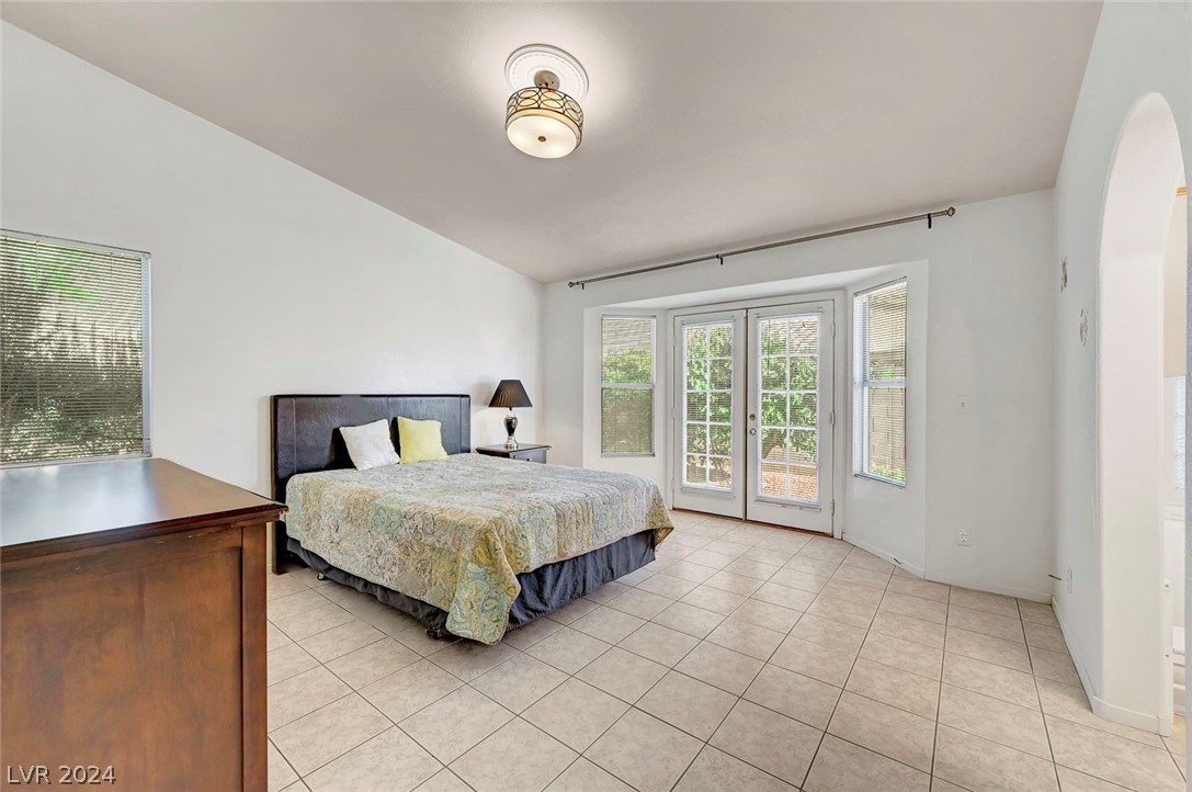 6429 Rancho Santa Fe Drive