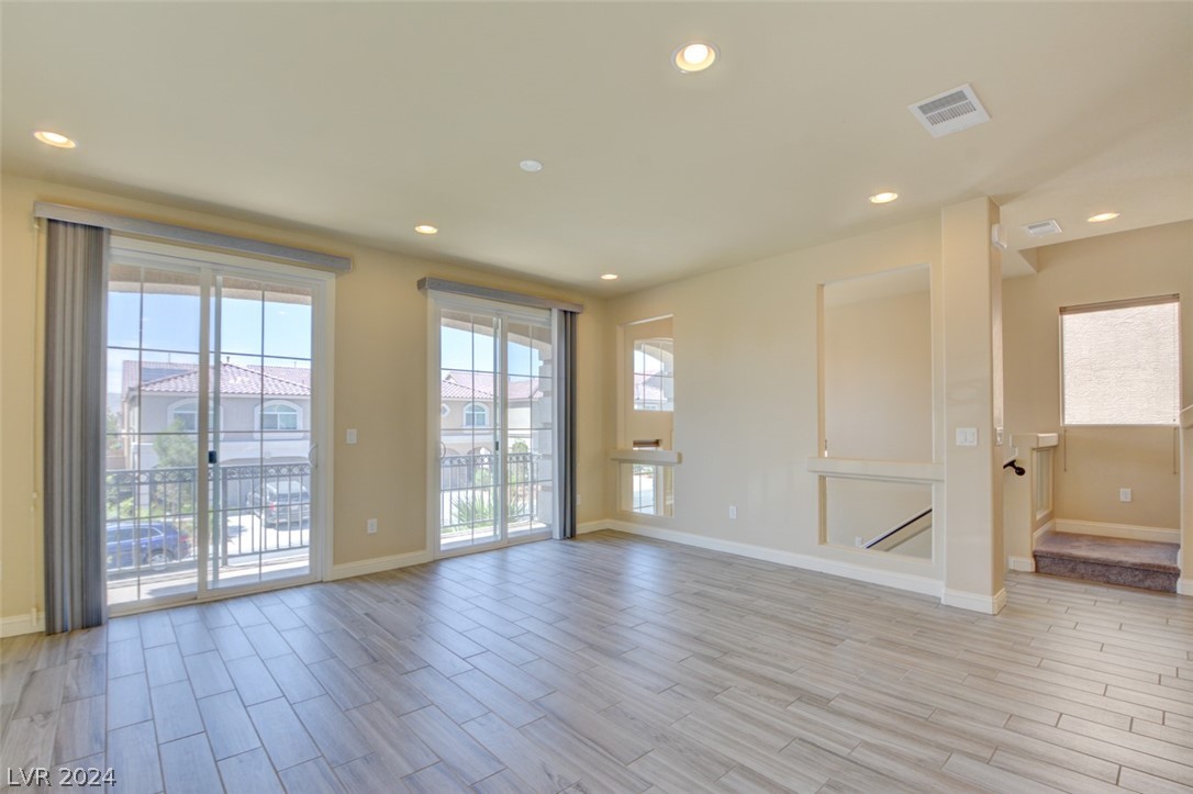 5664 Brimstone Hill Avenue