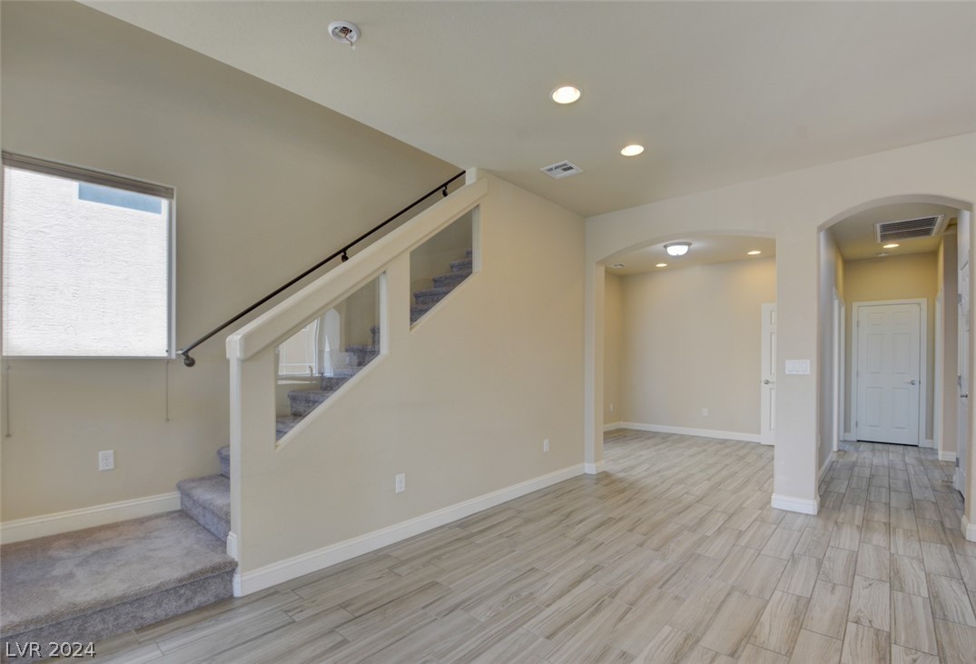 5664 Brimstone Hill Avenue